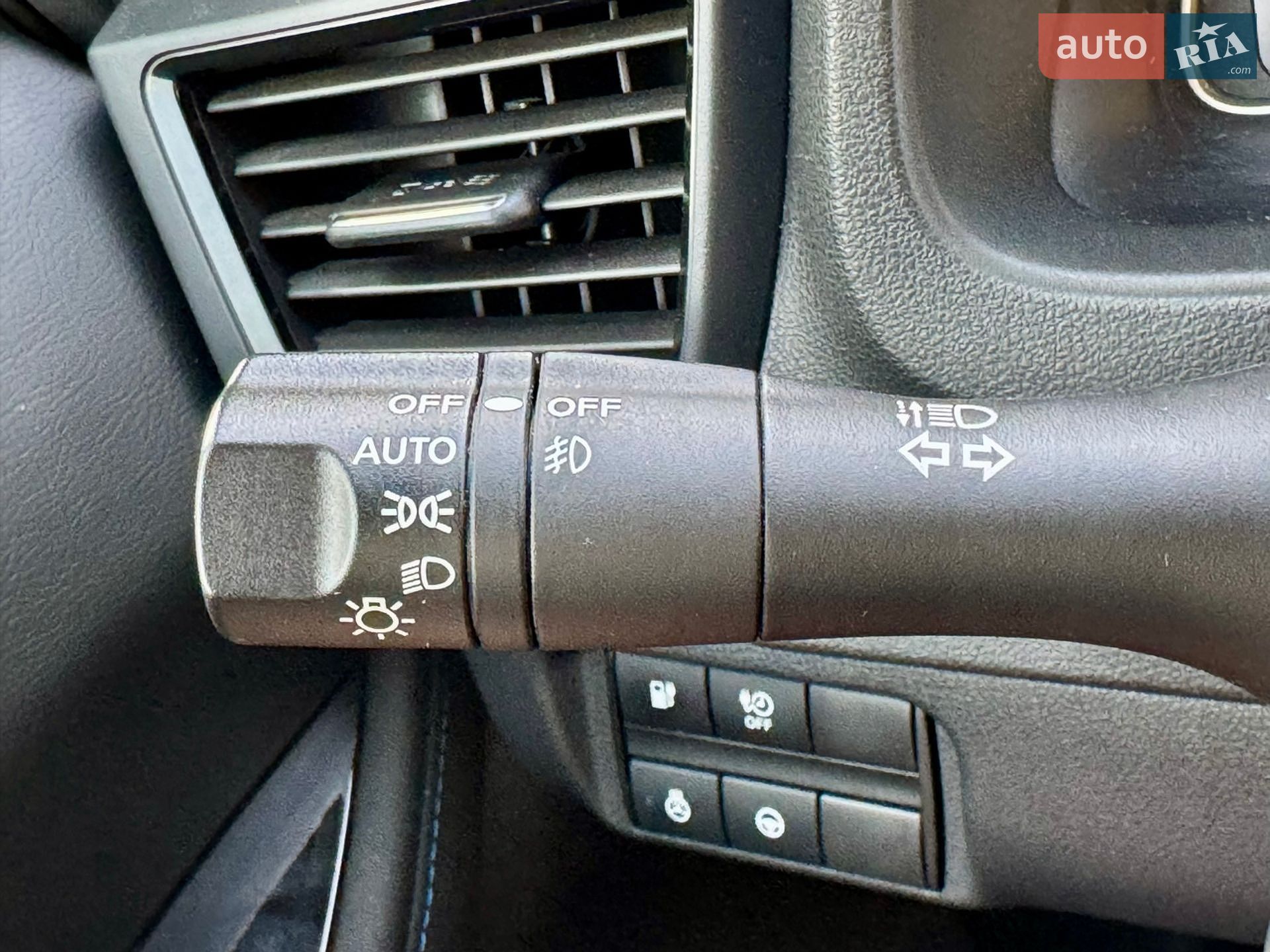 Nissan Leaf 2023 VIN 1N4CZ1CV4PC561283 фото оголошення 27 з 84
