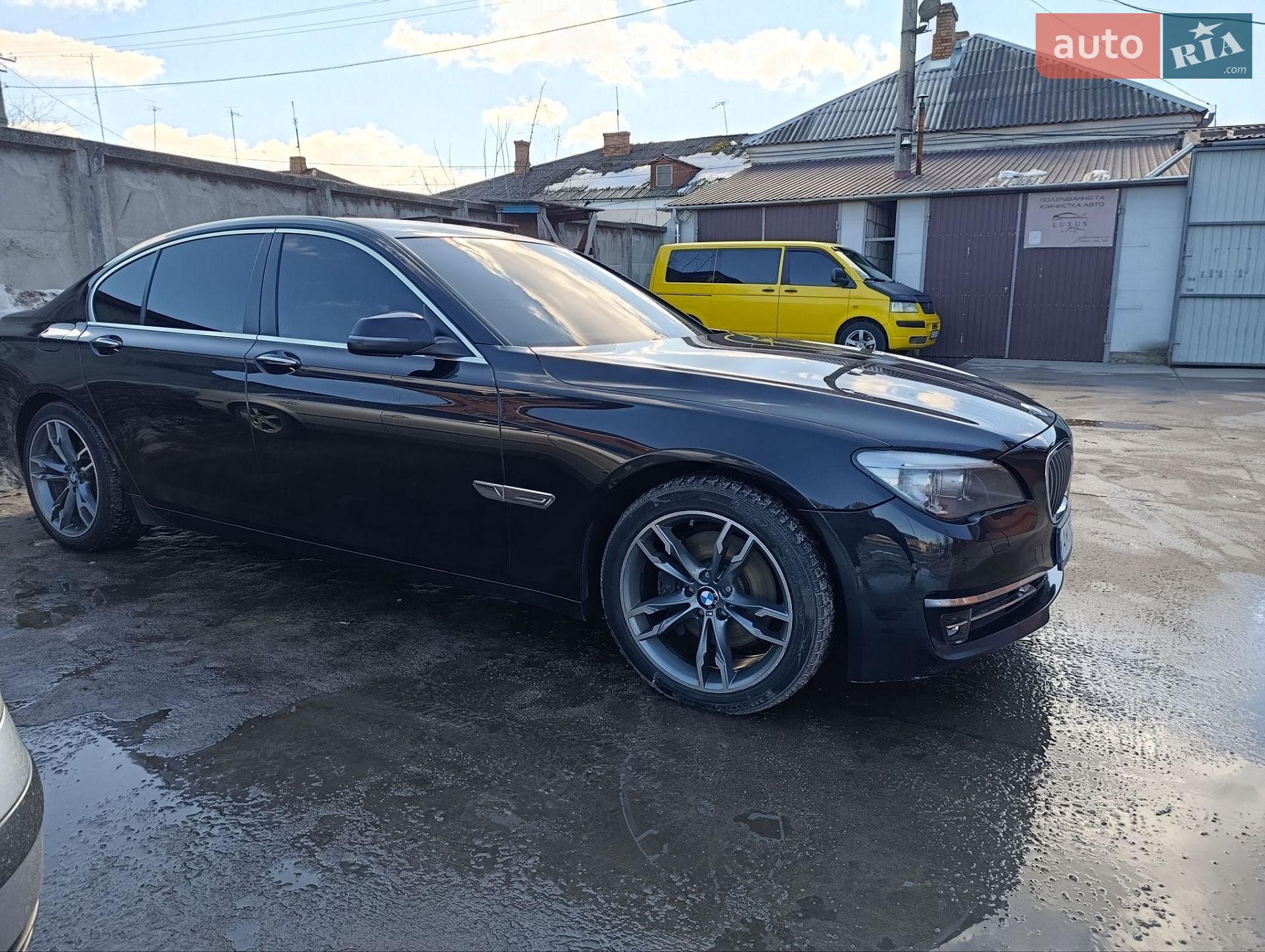 BMW 7 Series 2013 VIN WBAYC41040DZ75204 фото оголошення 24 з 28