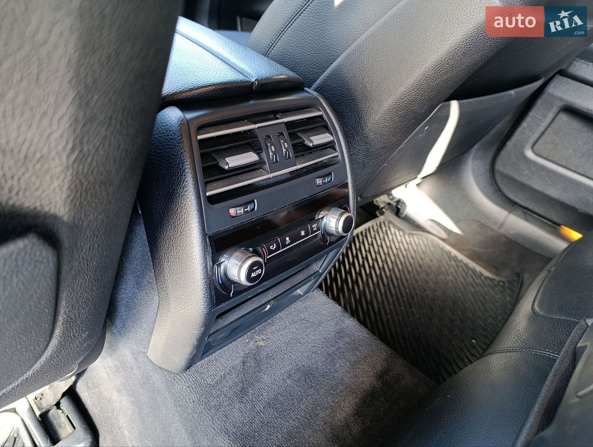BMW 7 Series 2013 VIN WBAYC41040DZ75204 фото оголошення 25 з 28