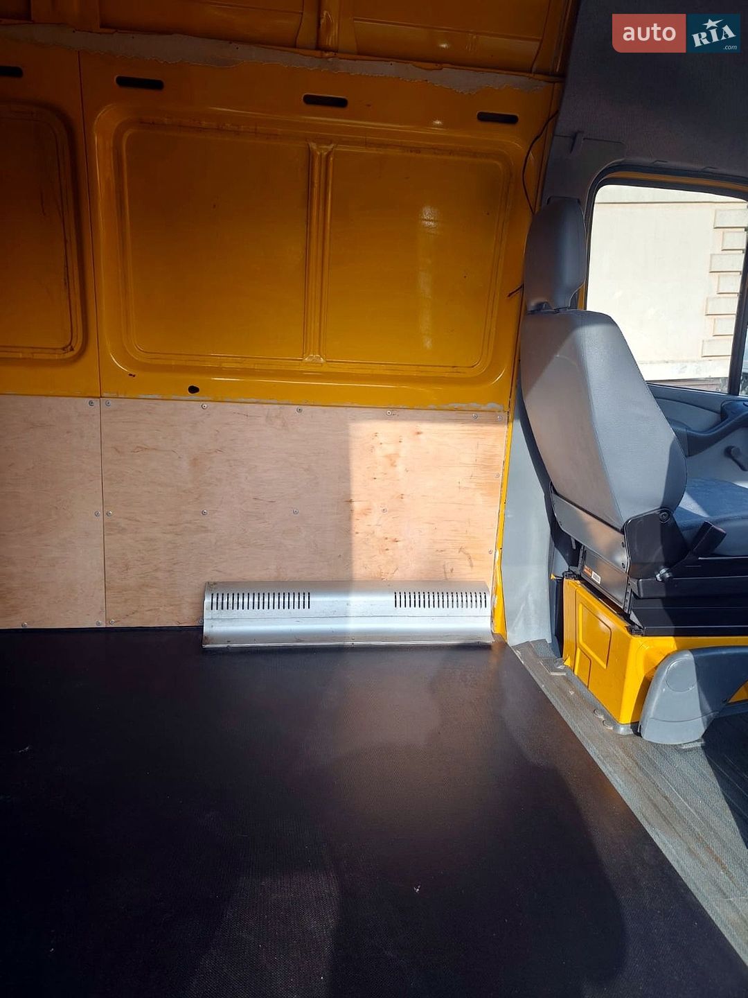 Mercedes-Benz Sprinter 2006 VIN WDB9046631R878982 фото оголошення 17 з 38