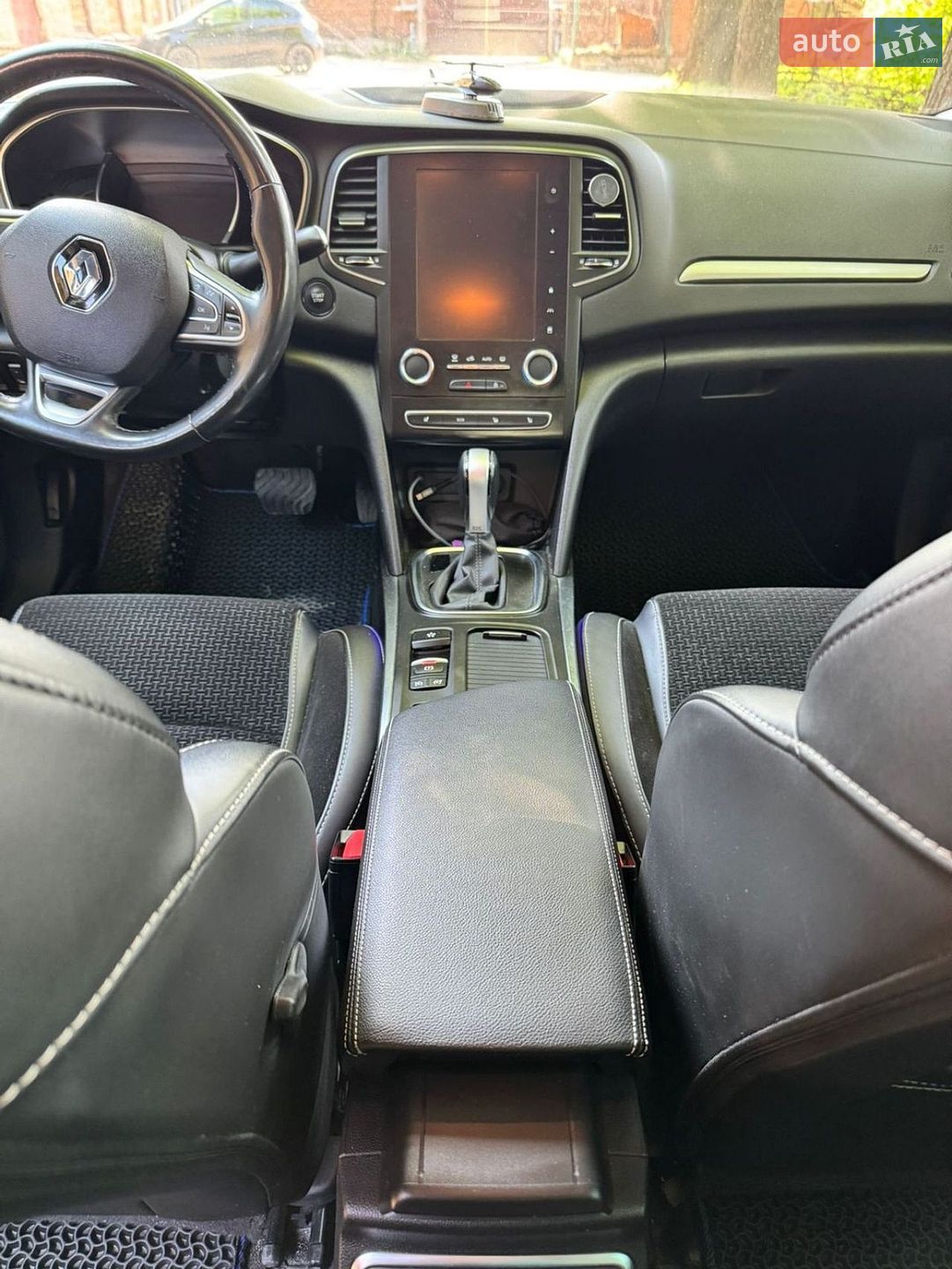 Renault Megane 2020 VIN VF1RFB00265214905 фото оголошення 8 з 16