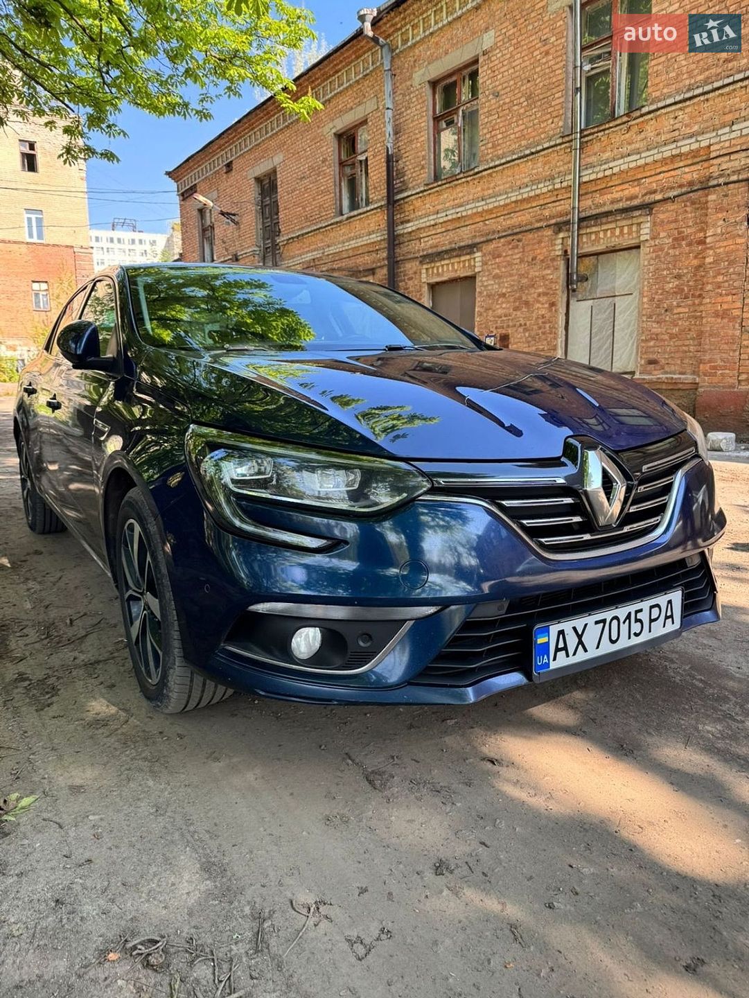 Renault Megane 2020 VIN VF1RFB00265214905 фото оголошення 3 з 16