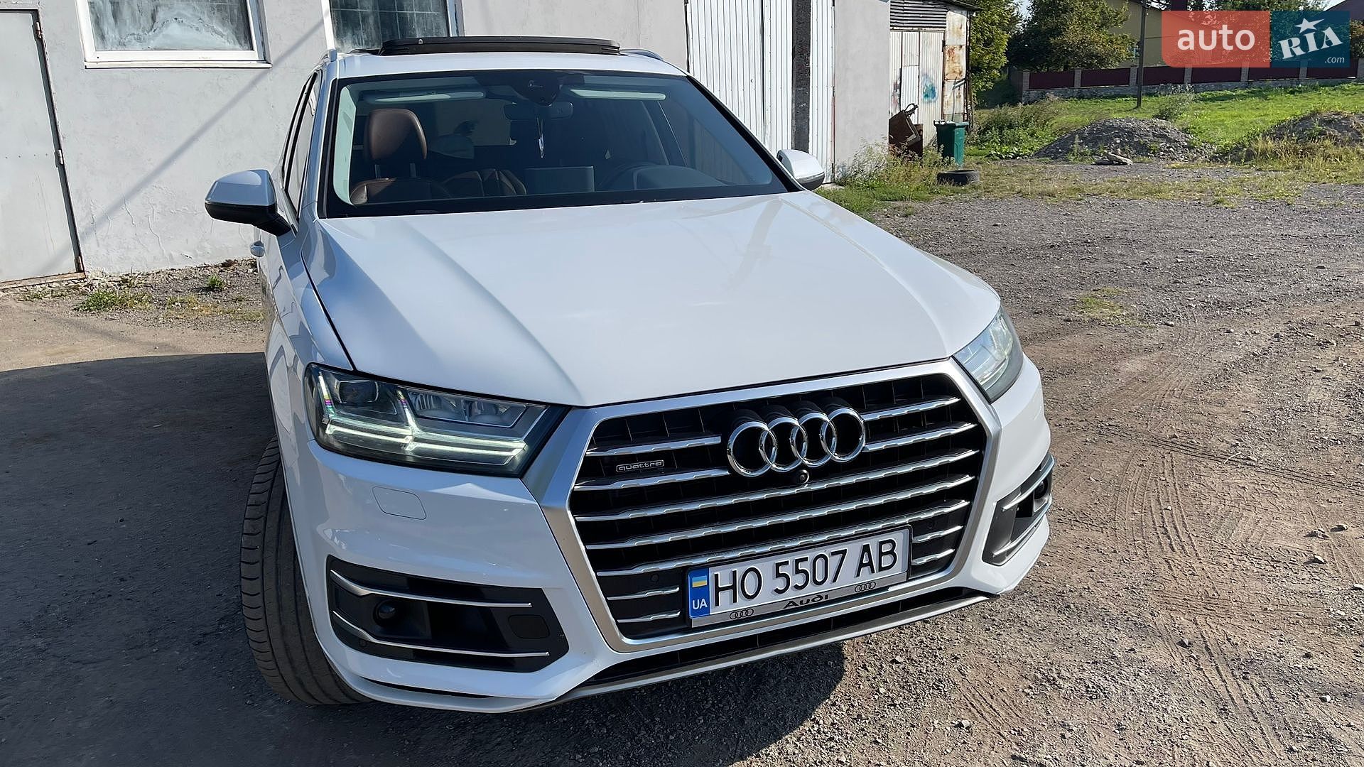 Audi Q7 2019 VIN WA1LAAF73KD030300 фото оголошення 16 з 36
