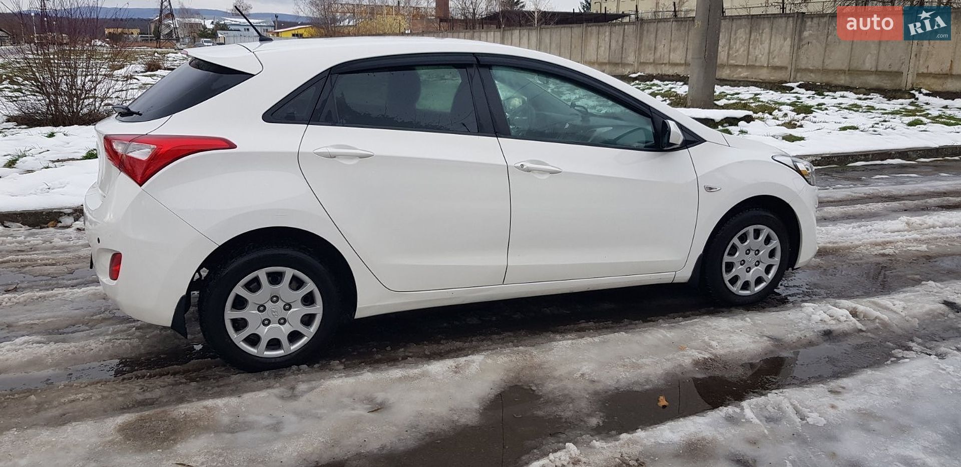 Hyundai i30 2014 VIN TMAD251BBEJ238598 фото оголошення 5 з 8