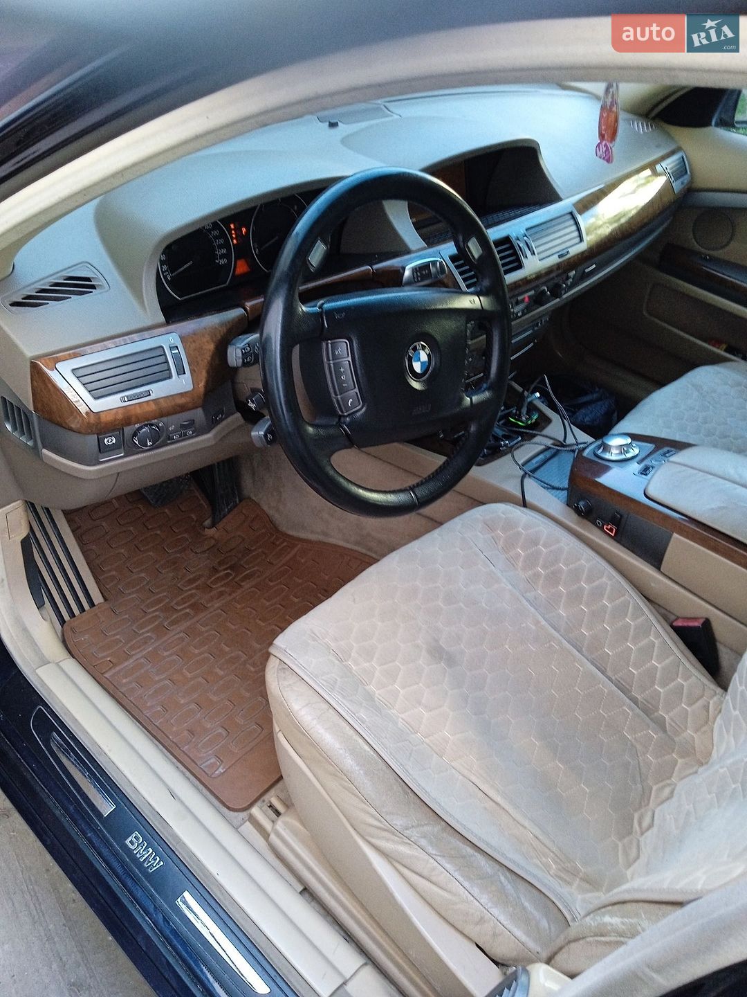 BMW 7 Series 2003 VIN WBAGM21090DR50005 фото оголошення 10 з 15