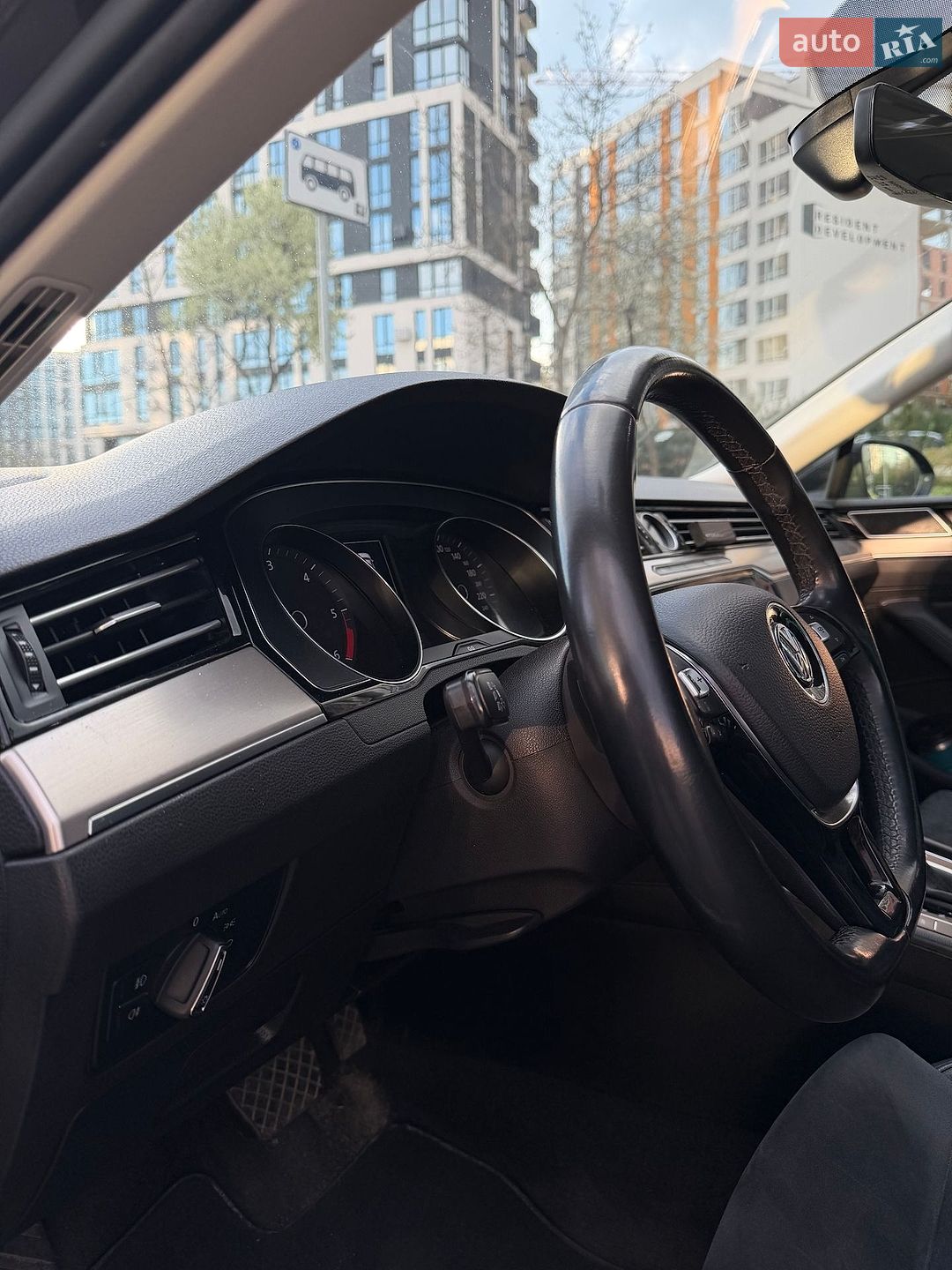Volkswagen Passat 2017 VIN WVWZZZ3CZJE046199 фото оголошення 9 з 20