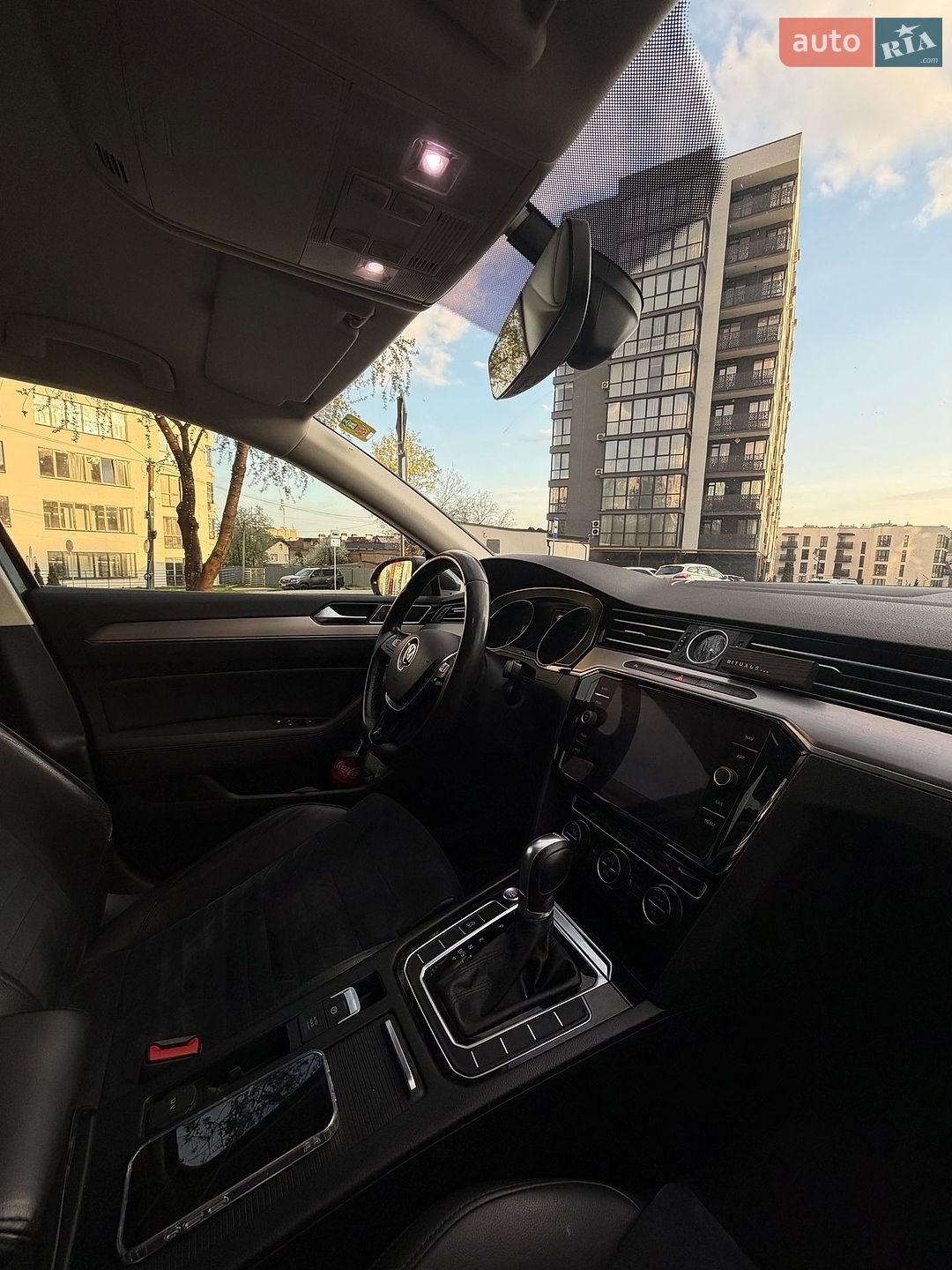 Volkswagen Passat 2017 VIN WVWZZZ3CZJE046199 фото оголошення 19 з 20