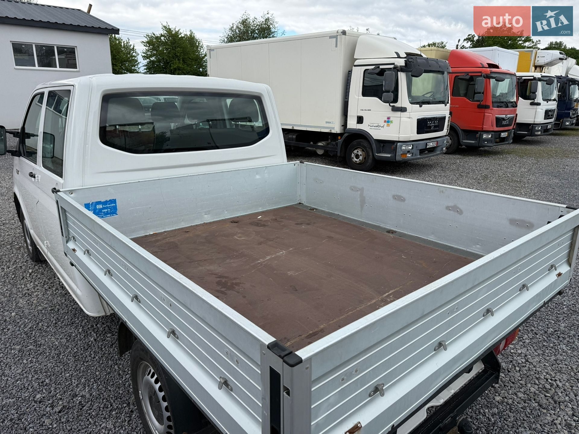 Volkswagen Transporter 2017 VIN WV1ZZZ7JZJX011859 фото оголошення 9 з 12