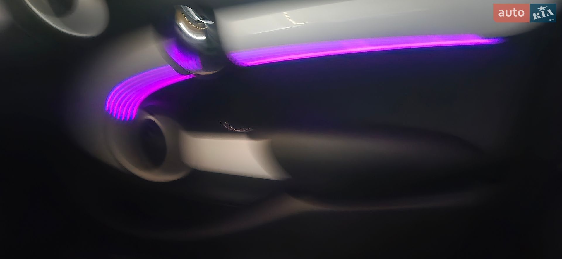 Mini Cooper 2017 VIN WMWXU3C39H2F49027 фото оголошення 23 з 28