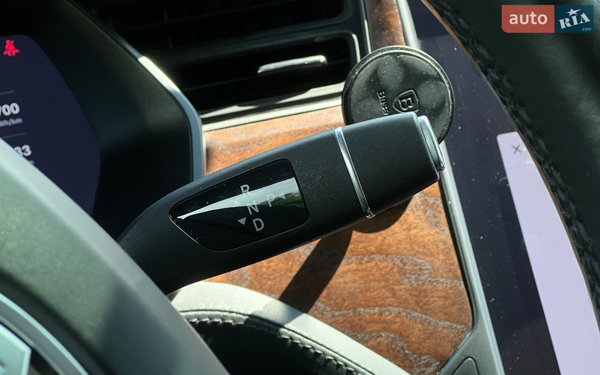 Tesla Model X 2019 VIN 5YJXCDE20LF238038 фото оголошення 14 з 29
