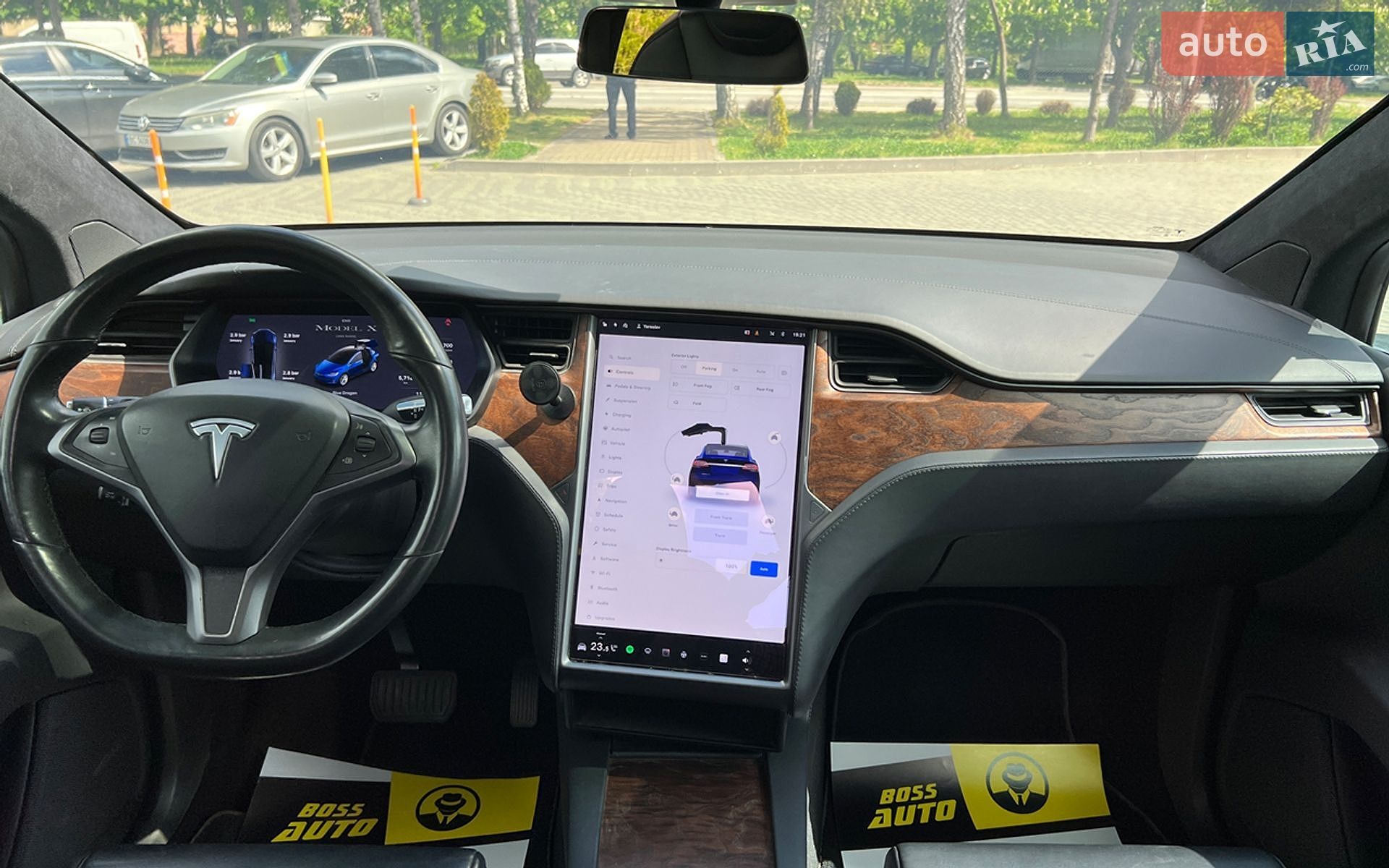 Tesla Model X 2019 VIN 5YJXCDE20LF238038 фото оголошення 15 з 29