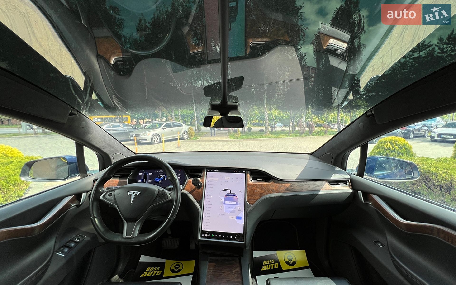 Tesla Model X 2019 VIN 5YJXCDE20LF238038 фото оголошення 16 з 29