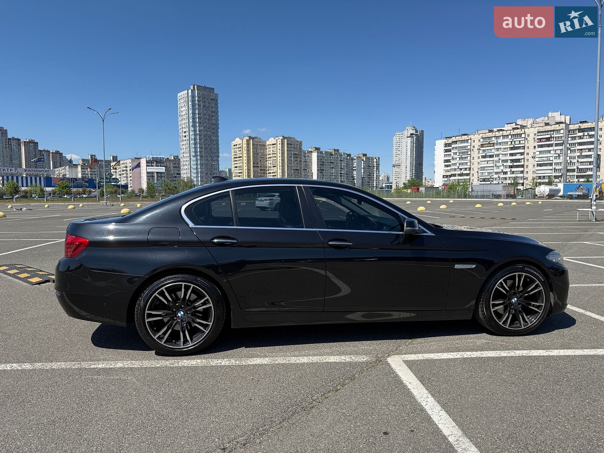 BMW 5 Series 2015 VIN WBA5A7C51FD626304 фото оголошення 5 з 18