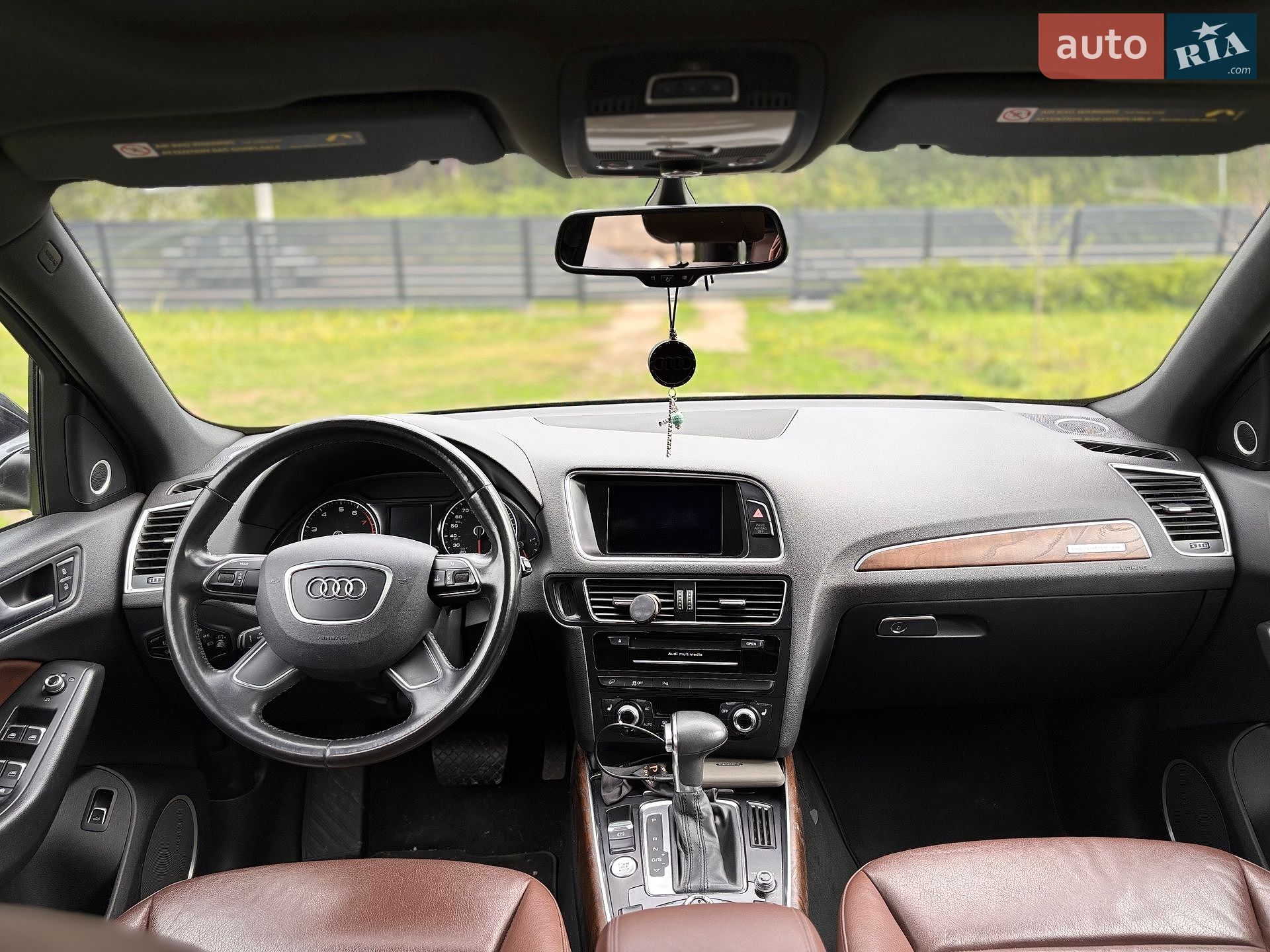 Audi Q5 2012 VIN WA1LFAFPXDA021731 фото оголошення 10 з 11