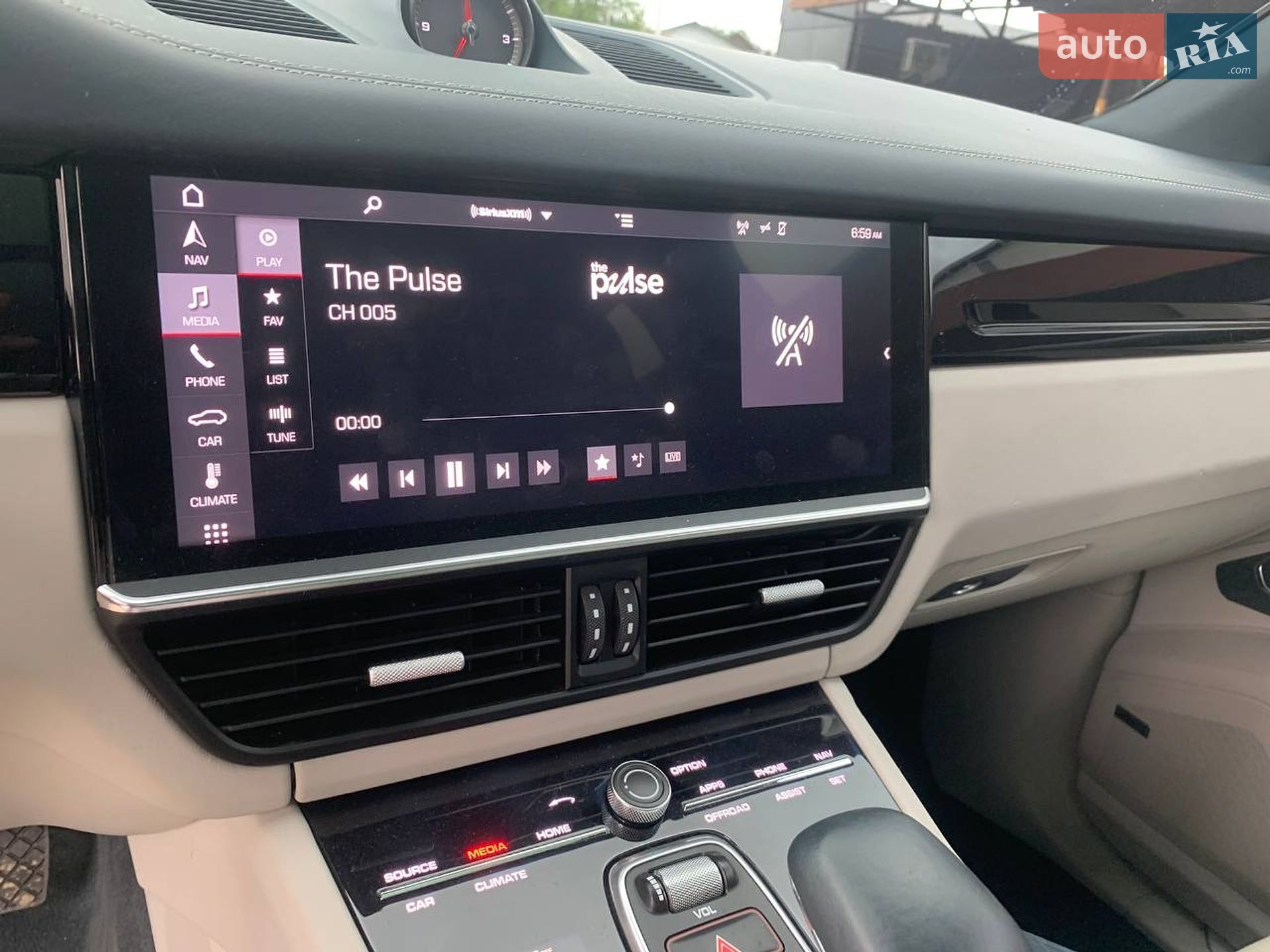 Porsche Cayenne 2019 VIN WP1AA2AY0KDA12001 фото оголошення 16 з 44