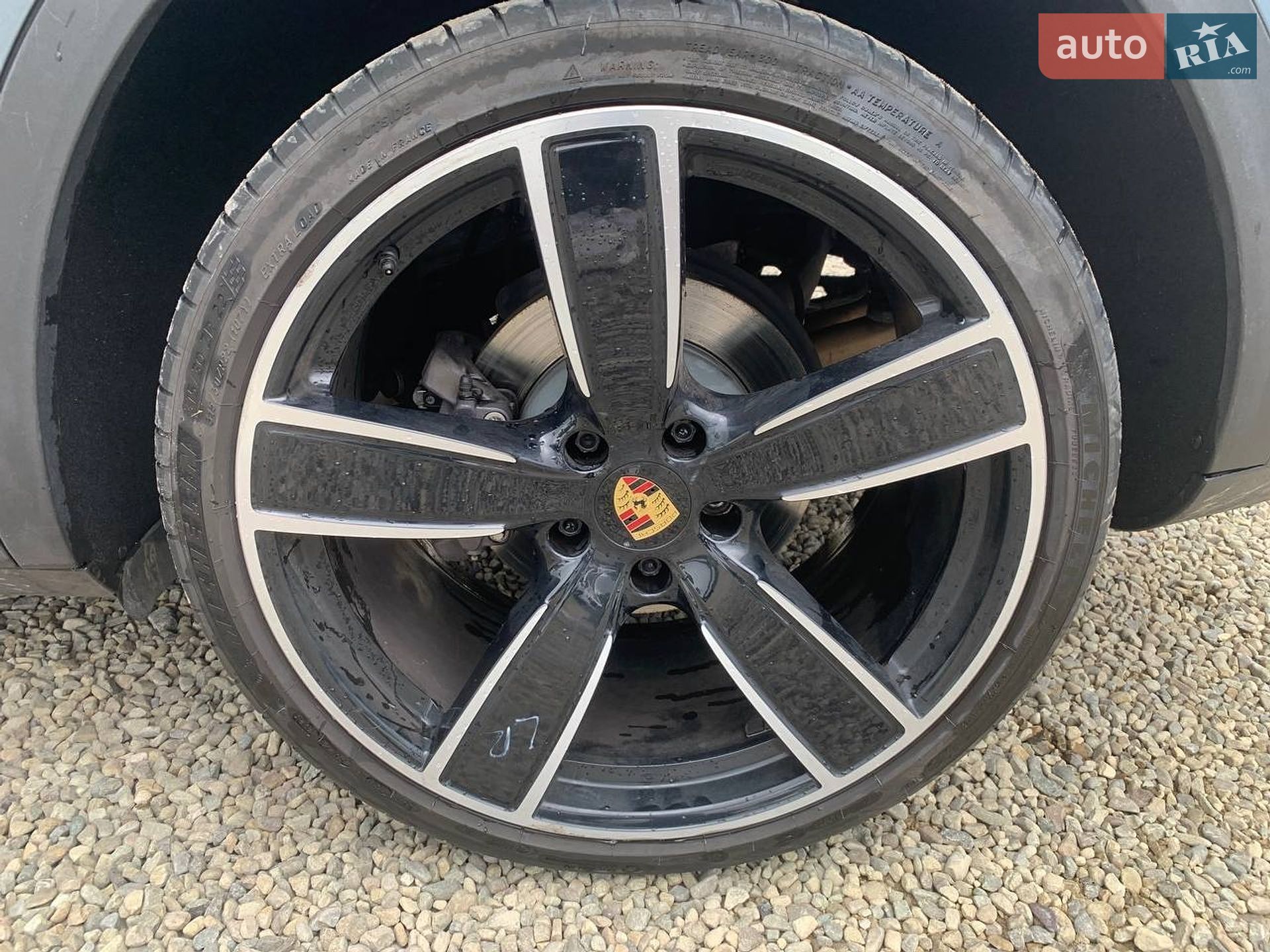 Porsche Cayenne 2019 VIN WP1AA2AY0KDA12001 фото оголошення 33 з 44