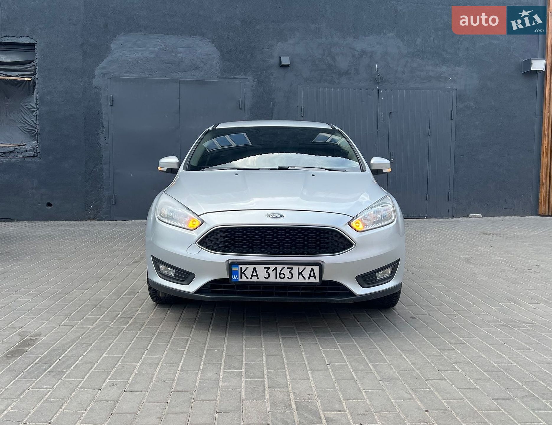 Ford Focus 2016 VIN WF06XXGCC6GL01649 фото оголошення 2 з 28
