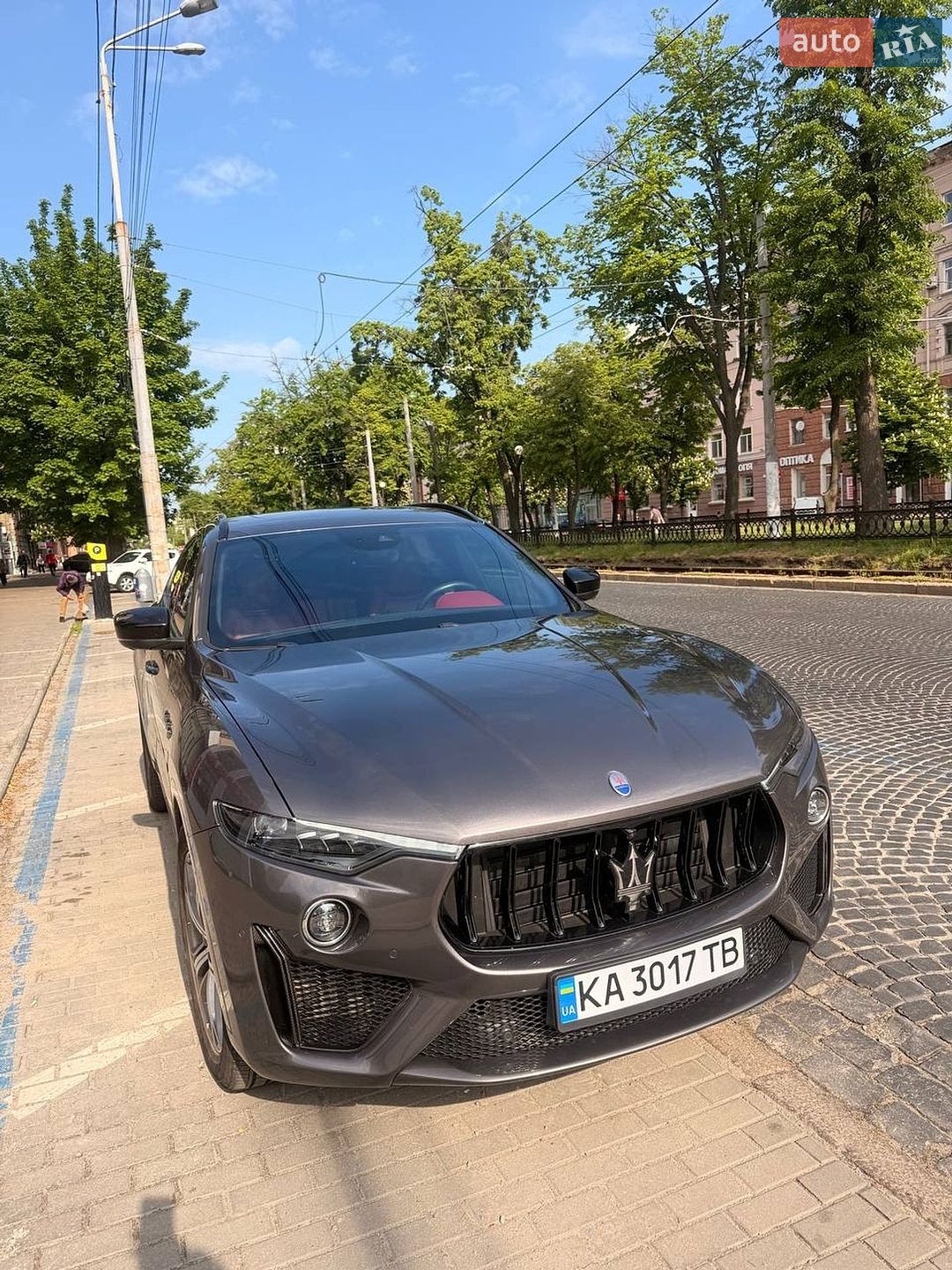 Maserati Levante 2021 VIN ZN661ZUA5MX378938 фото оголошення 2 з 6