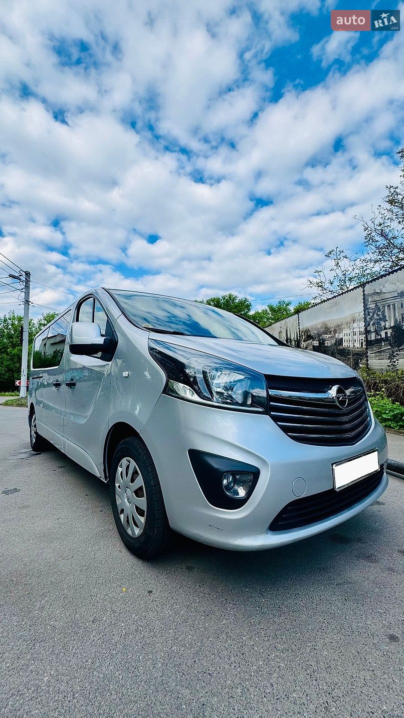 Opel Vivaro 2017 VIN W0LJ7D602HV645941 фото оголошення 6 з 16