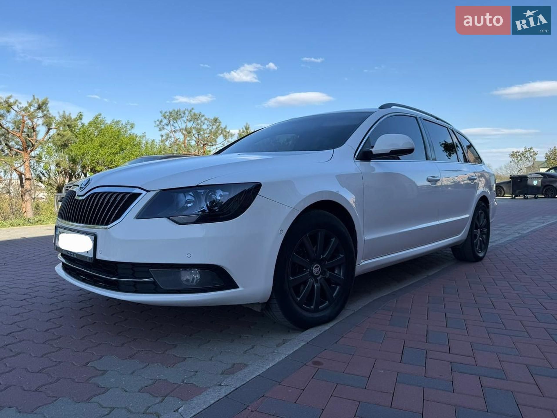 Skoda Superb 2013 VIN TMBLF73T7E9025796 фото оголошення 13 з 17