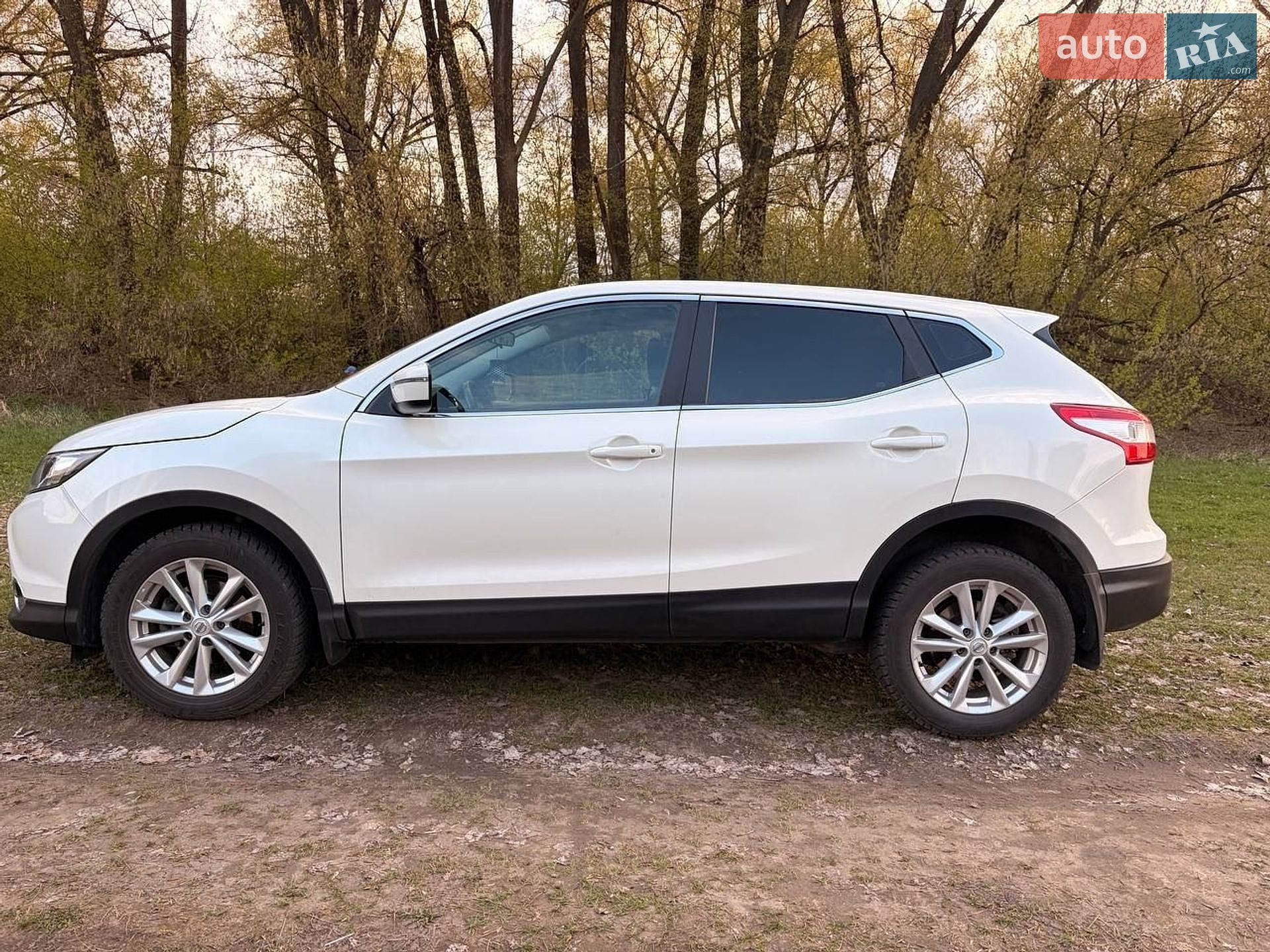 Nissan Qashqai 2016 VIN SJNFDNJ11U1670456 фото оголошення 9 з 16