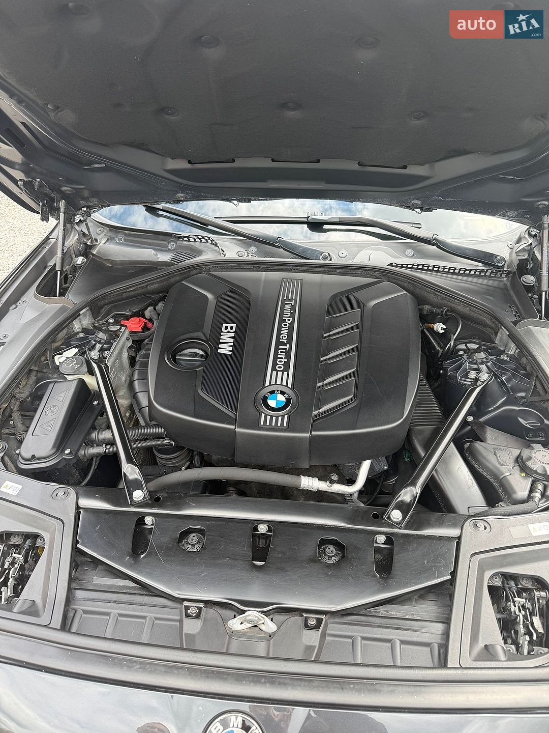 BMW 5 Series 2014 VIN WBA5C31010D763132 фото оголошення 11 з 19