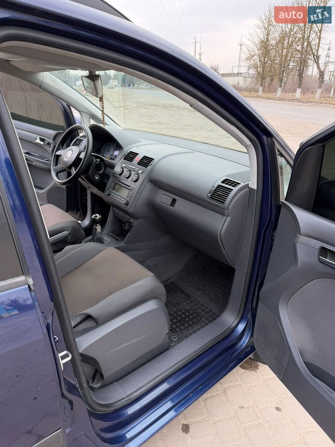 Volkswagen Touran 2004 VIN WVGZZZ1TZ5W032461 фото оголошення 12 з 18