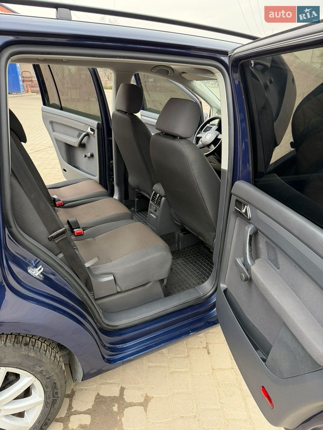 Volkswagen Touran 2004 VIN WVGZZZ1TZ5W032461 фото оголошення 13 з 18