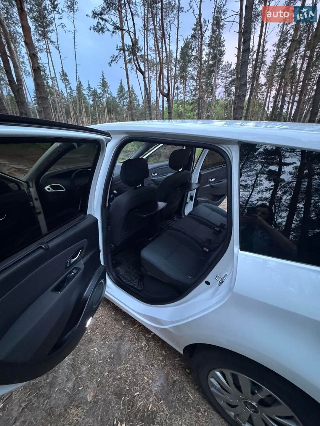 Renault Scenic 2010 VIN VF1JZ0BE643321592 фото оголошення 4 з 37