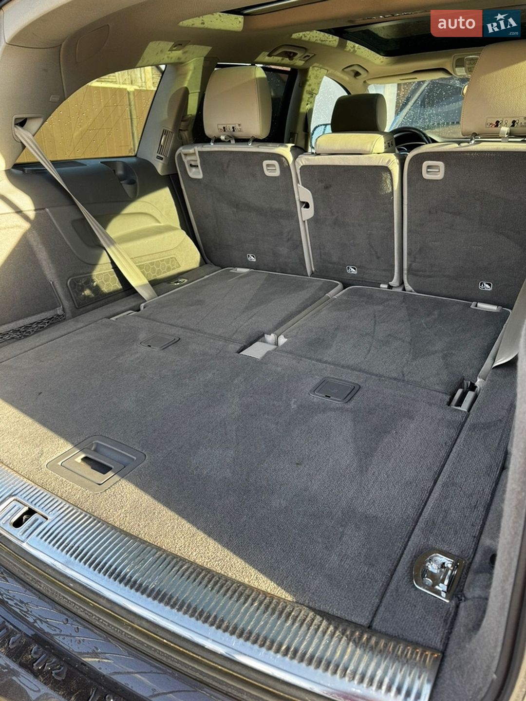 Audi Q7 2014 VIN WA1LGAFE5FD004865 фото оголошення 27 з 124