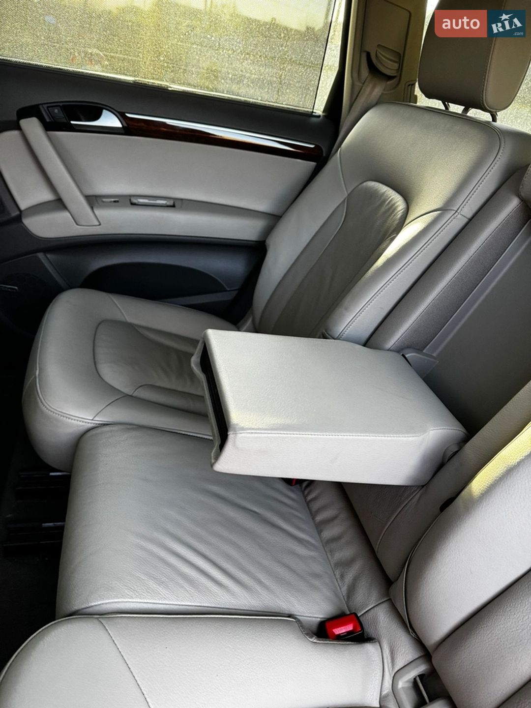 Audi Q7 2014 VIN WA1LGAFE5FD004865 фото оголошення 40 з 124