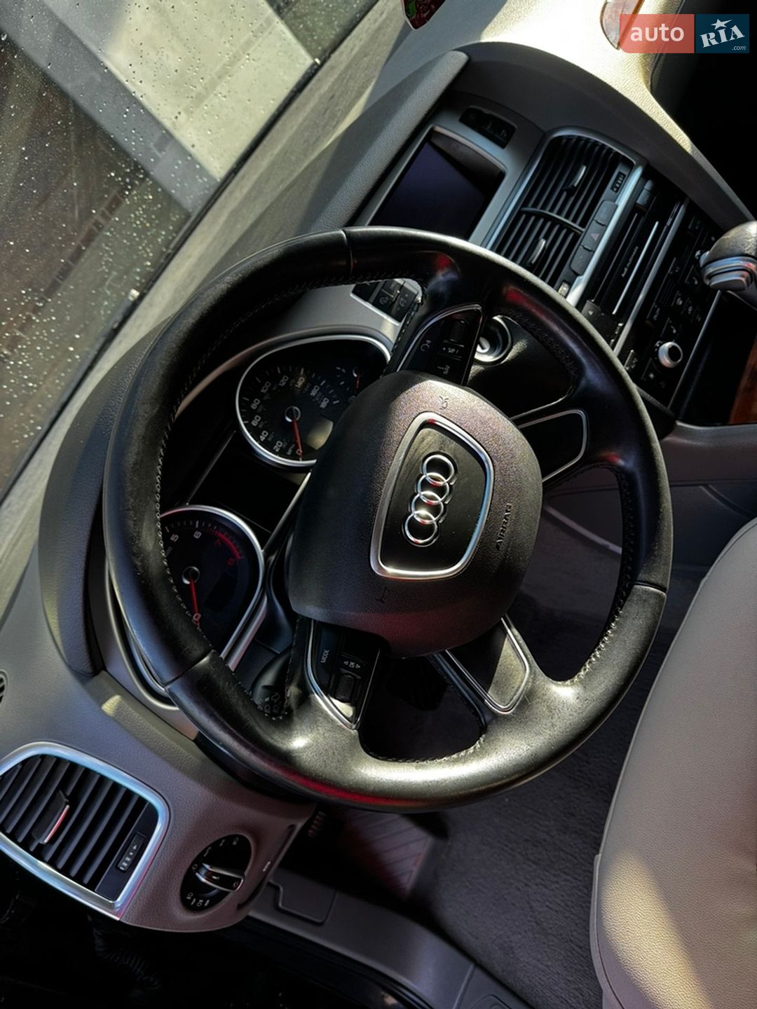 Audi Q7 2014 VIN WA1LGAFE5FD004865 фото оголошення 50 з 124