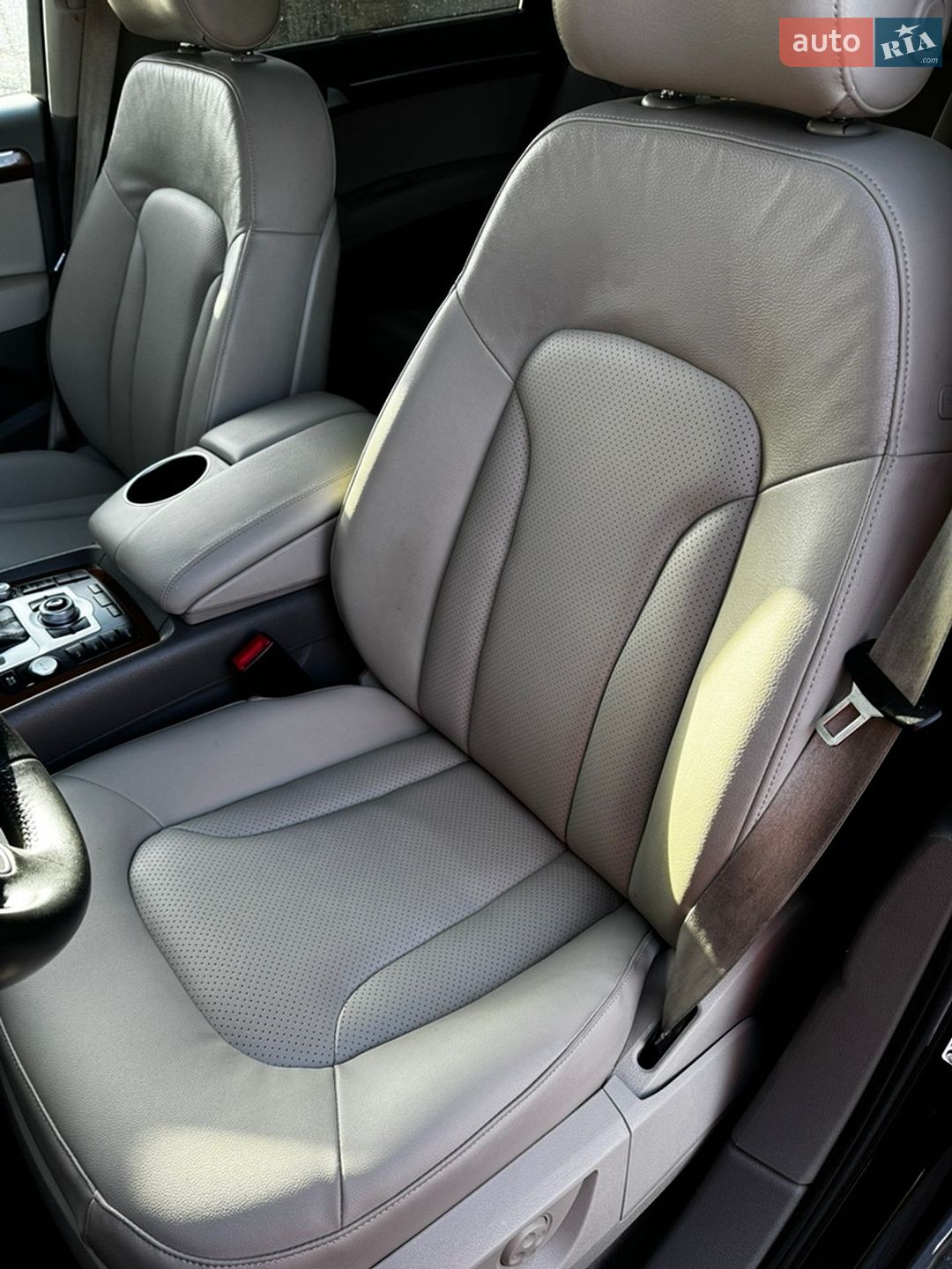 Audi Q7 2014 VIN WA1LGAFE5FD004865 фото оголошення 55 з 124