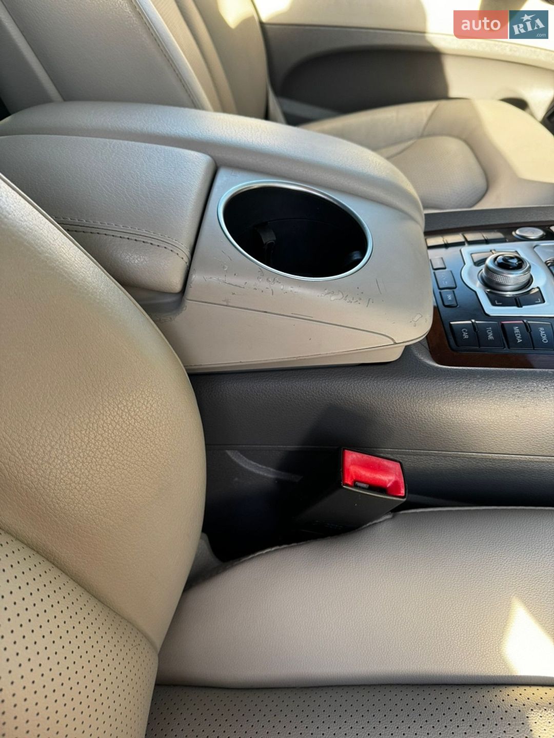 Audi Q7 2014 VIN WA1LGAFE5FD004865 фото оголошення 78 з 124