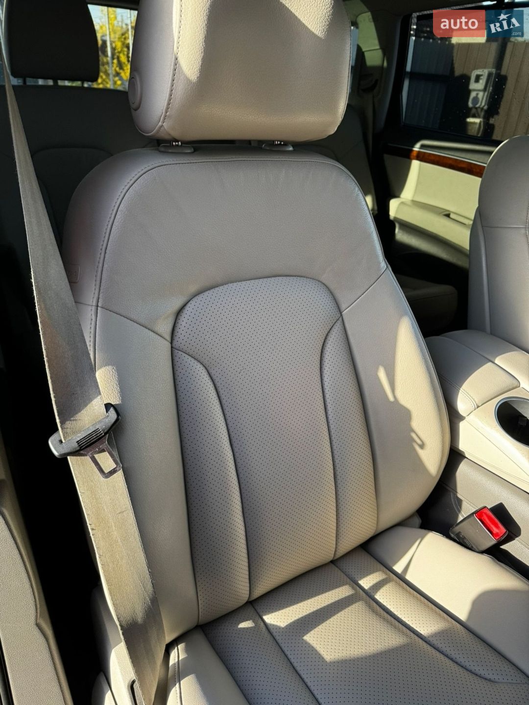 Audi Q7 2014 VIN WA1LGAFE5FD004865 фото оголошення 82 з 124