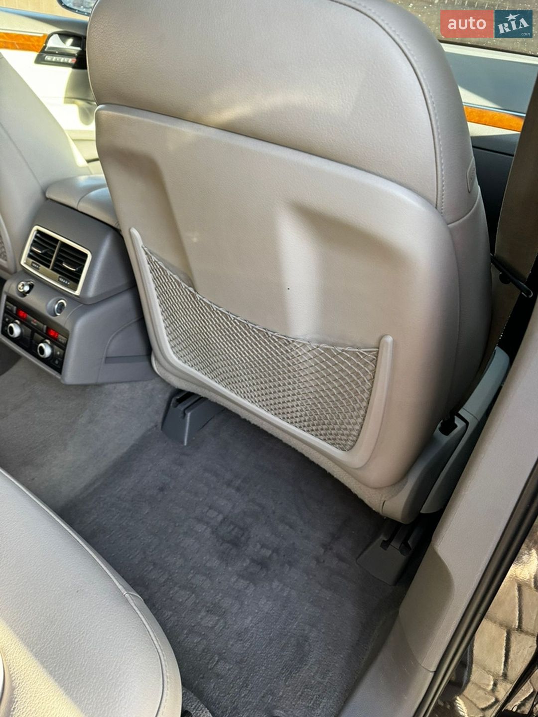 Audi Q7 2014 VIN WA1LGAFE5FD004865 фото оголошення 90 з 124