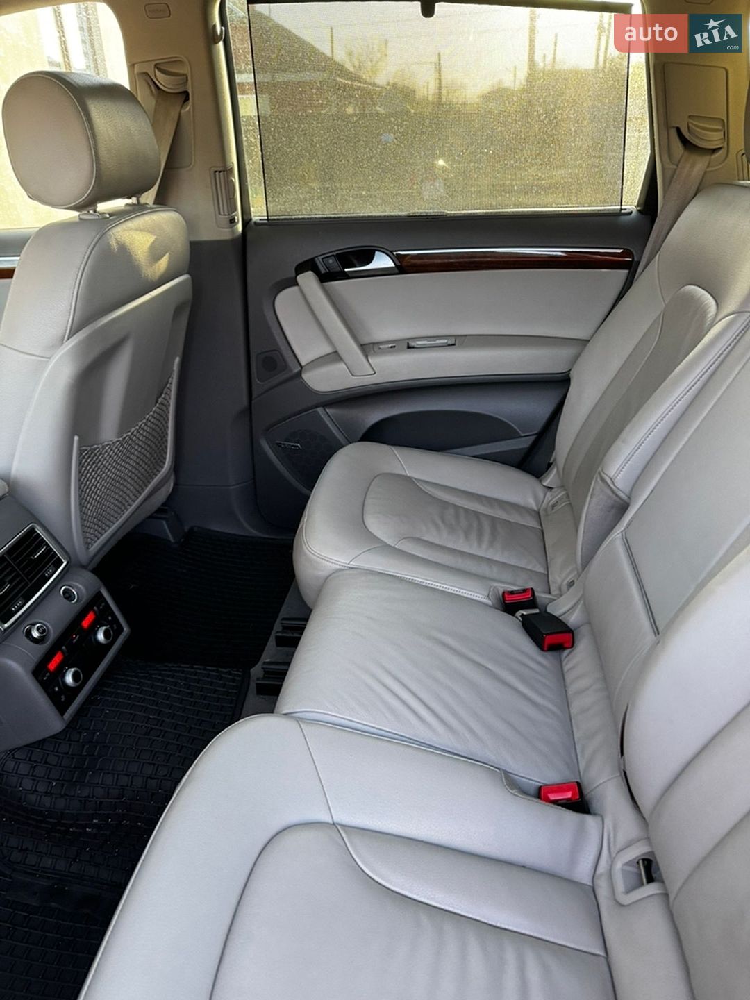 Audi Q7 2014 VIN WA1LGAFE5FD004865 фото оголошення 115 з 124