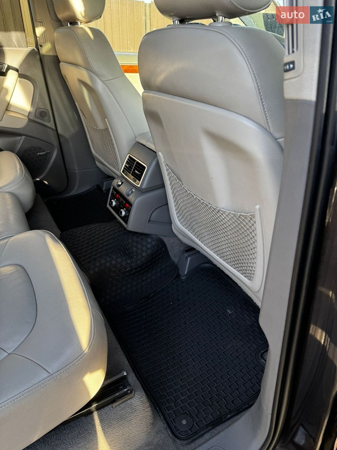 Audi Q7 2014 VIN WA1LGAFE5FD004865 фото оголошення 122 з 124