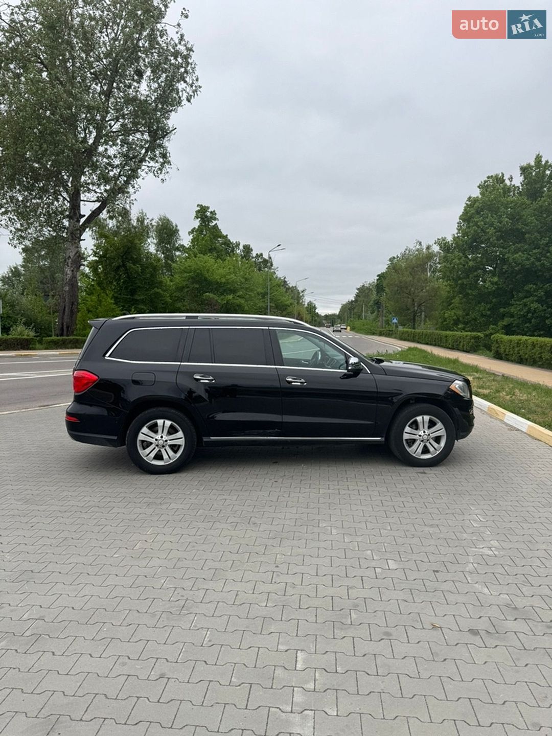 Mercedes-Benz GL-Class 2013 VIN 4JGDF7CE8EA340154 фото оголошення 9 з 36