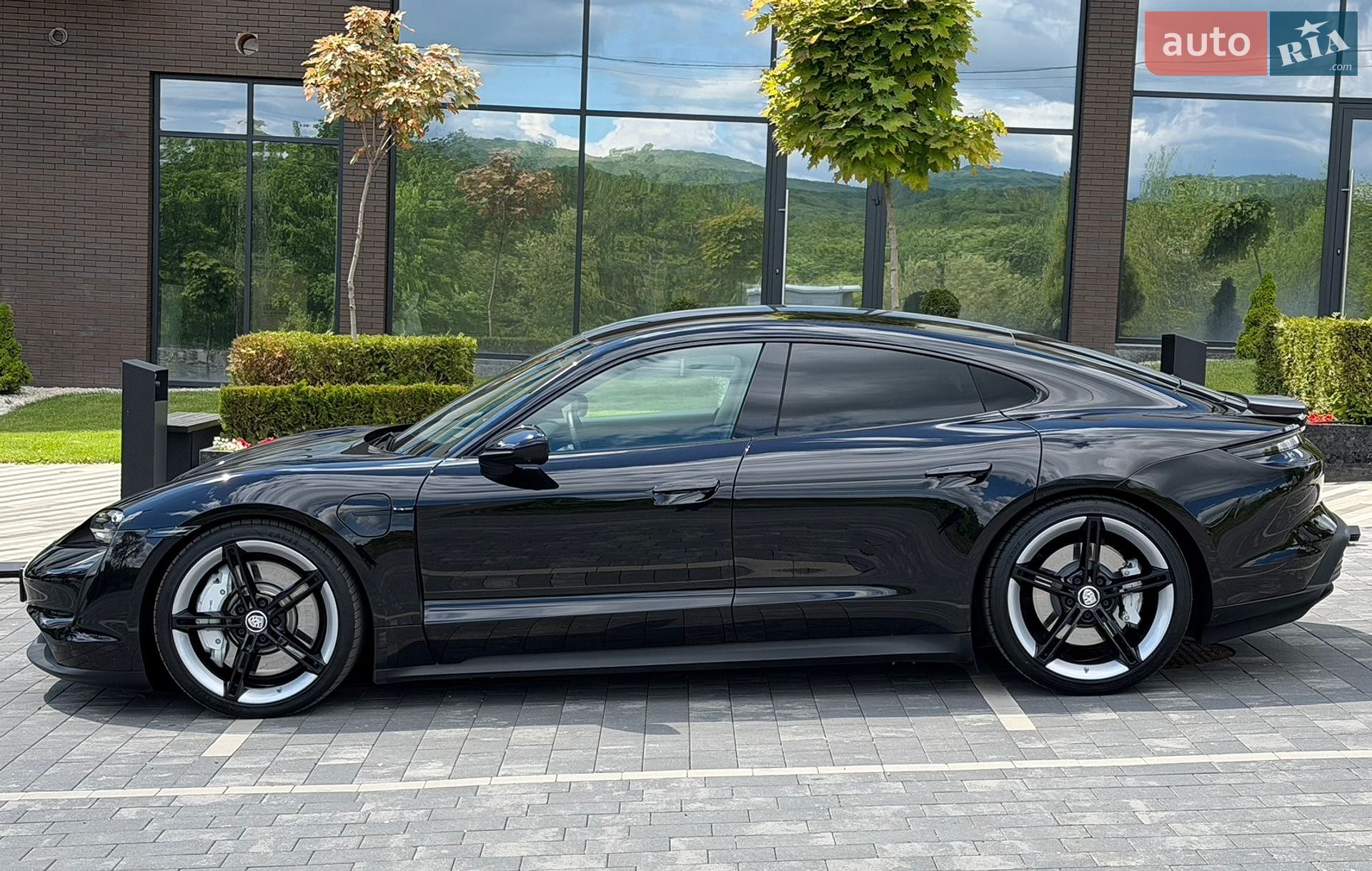 Porsche Taycan 2021 VIN WP0ZZZY1ZMSA29895 фото оголошення 7 з 73