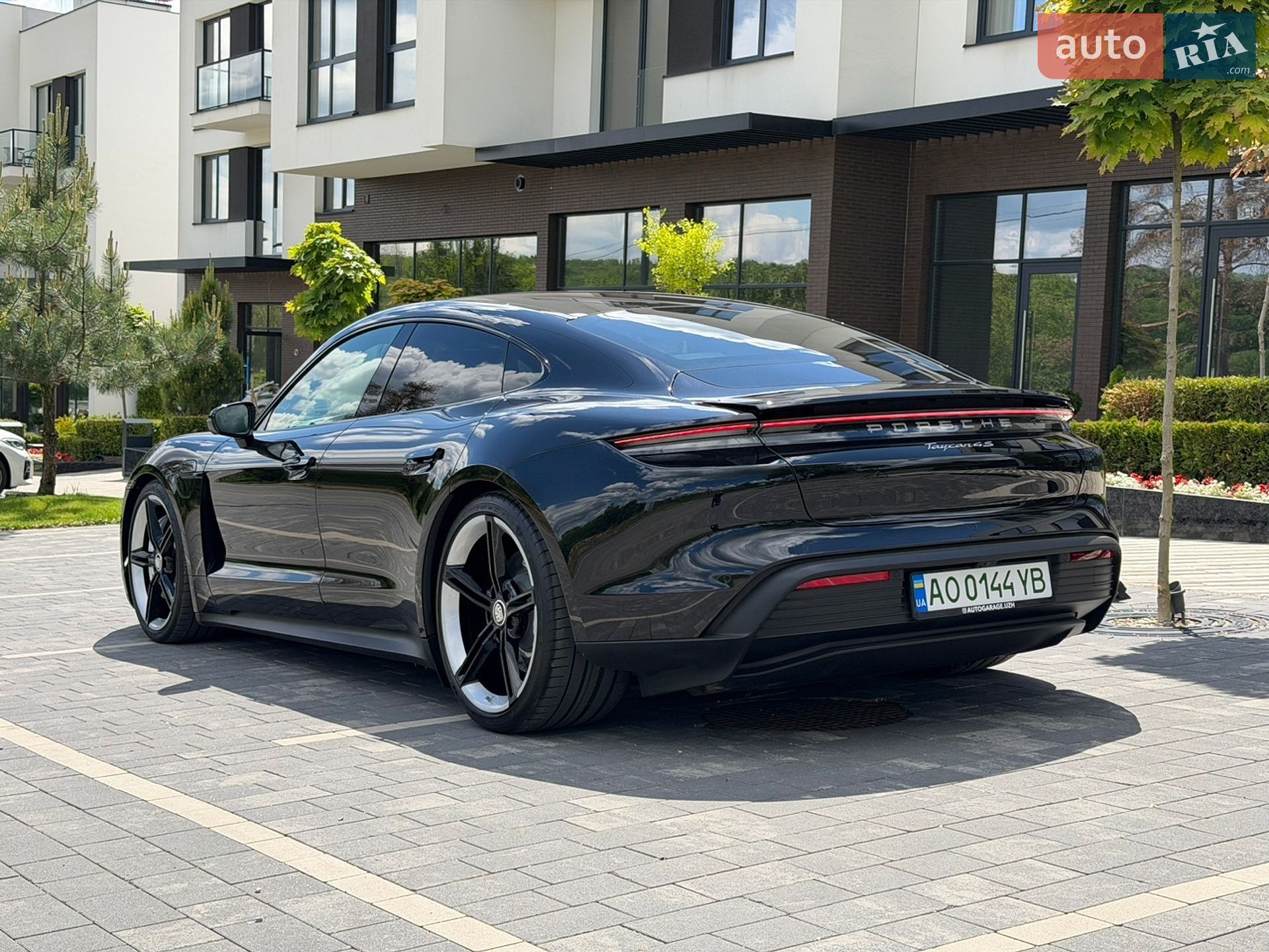 Porsche Taycan 2021 VIN WP0ZZZY1ZMSA29895 фото оголошення 10 з 73