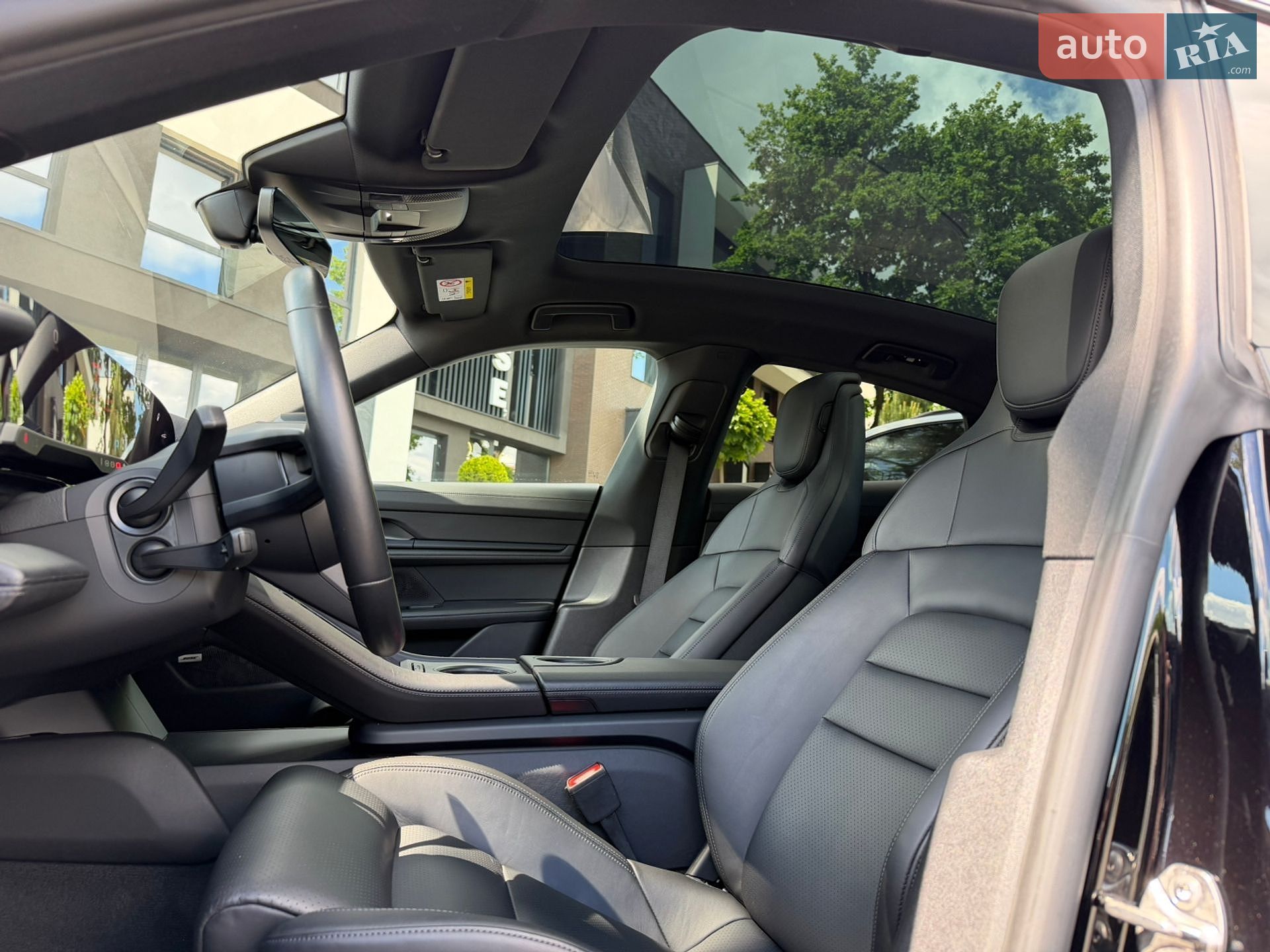 Porsche Taycan 2021 VIN WP0ZZZY1ZMSA29895 фото оголошення 29 з 73