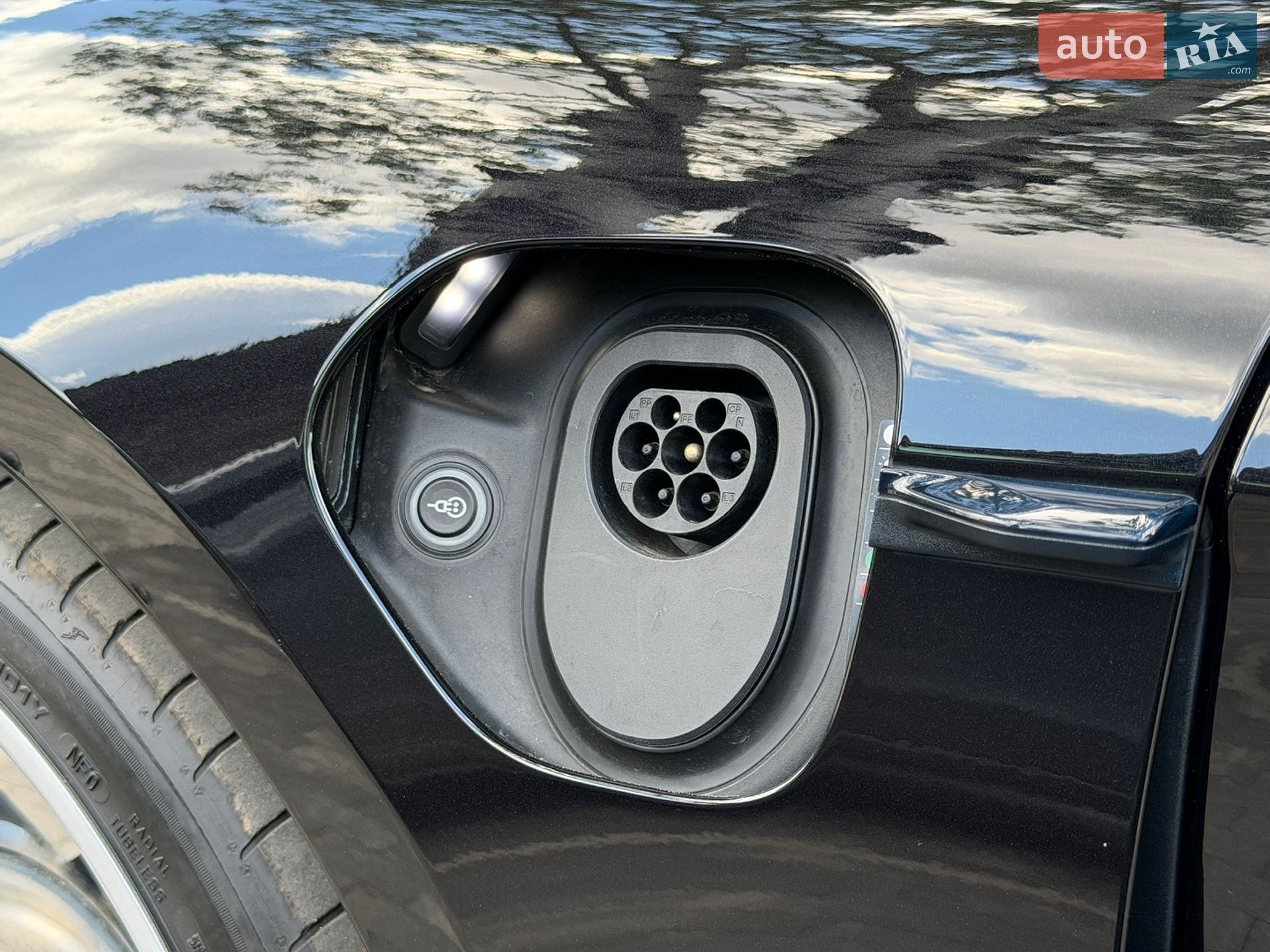Porsche Taycan 2021 VIN WP0ZZZY1ZMSA29895 фото оголошення 69 з 73