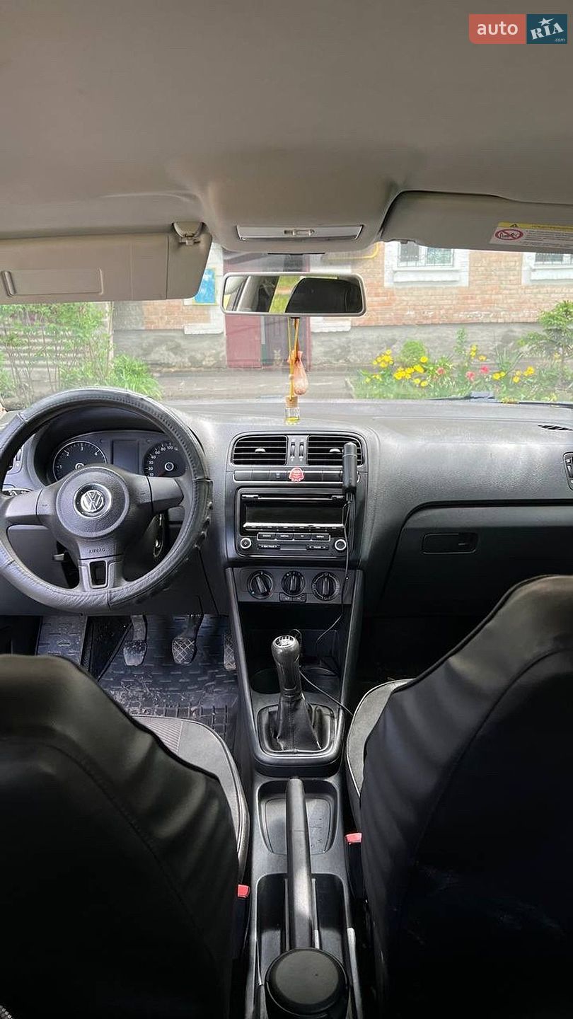 Volkswagen Polo 2011 VIN WVWZZZ6RZCY508019 фото оголошення 7 з 13