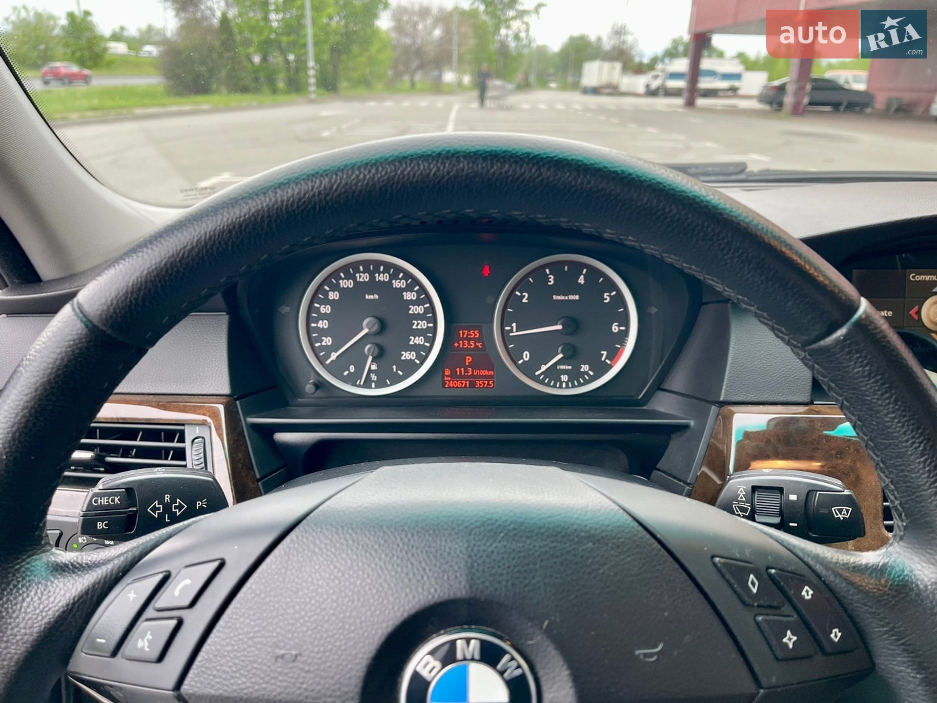 BMW 5 Series 2005 VIN WBANE31010B950246 фото оголошення 7 з 19