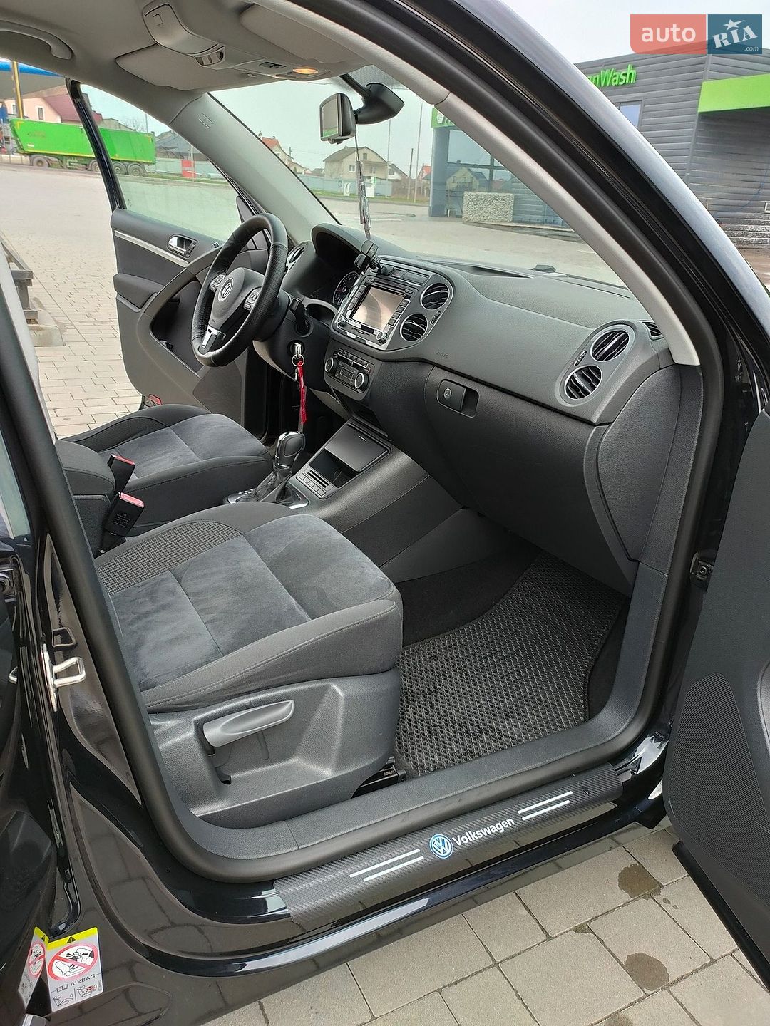 Volkswagen Tiguan 2011 VIN WVGZZZ5NZCW003837 фото оголошення 52 з 82