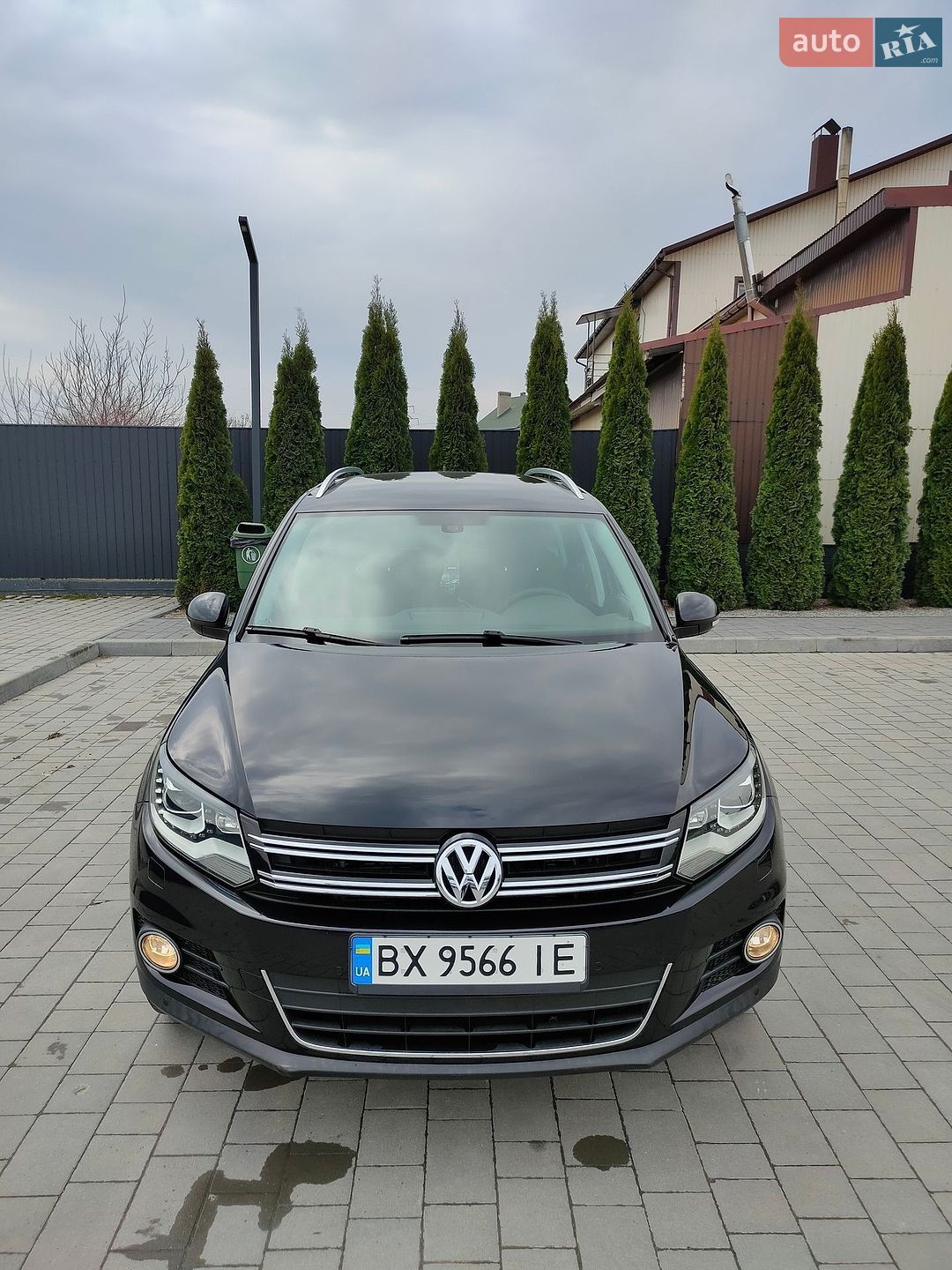Volkswagen Tiguan 2011 VIN WVGZZZ5NZCW003837 фото оголошення 2 з 82