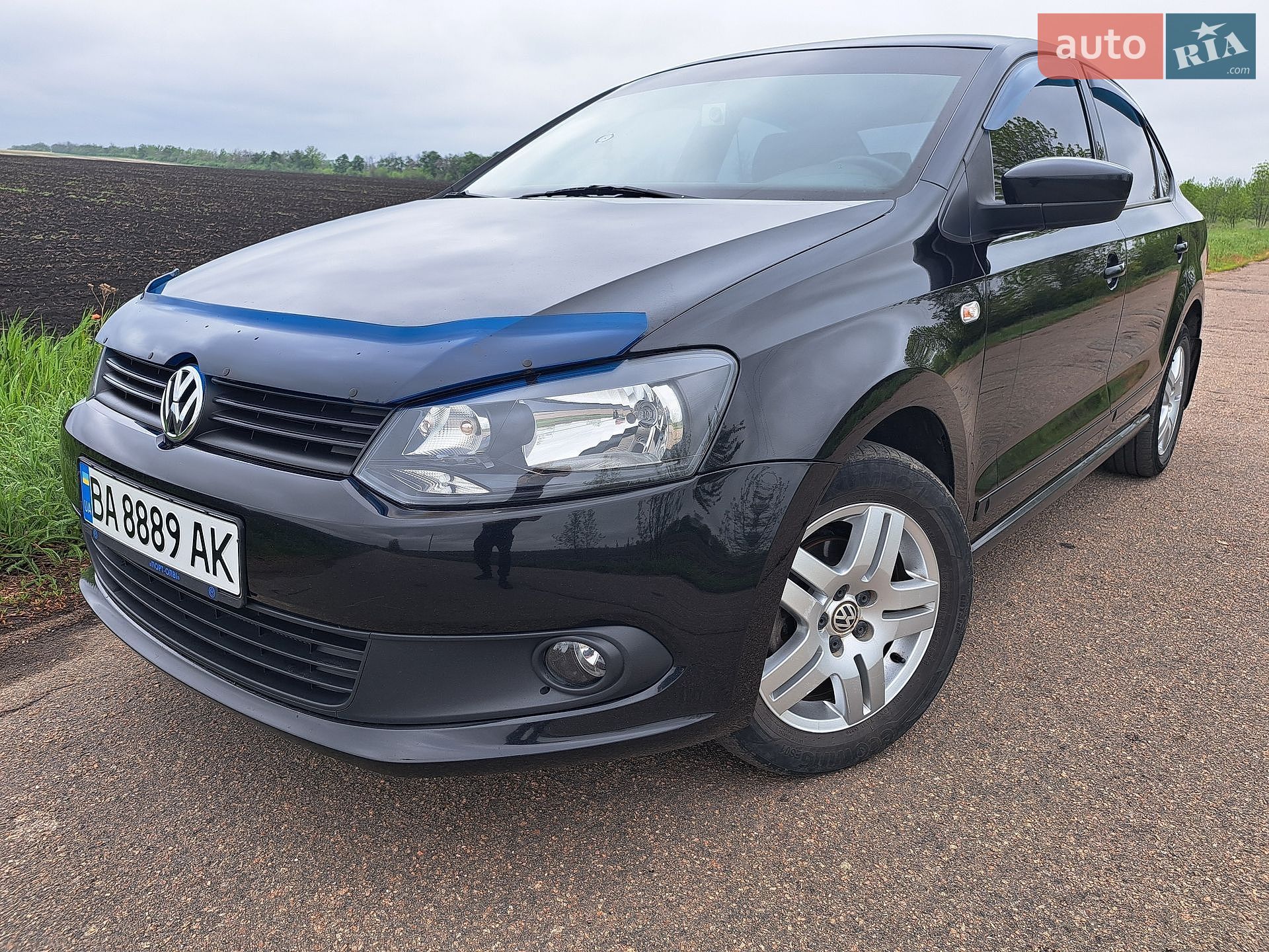 Volkswagen Polo 2012 VIN XW8ZZZ61ZDG003784 фото оголошення 4 з 16