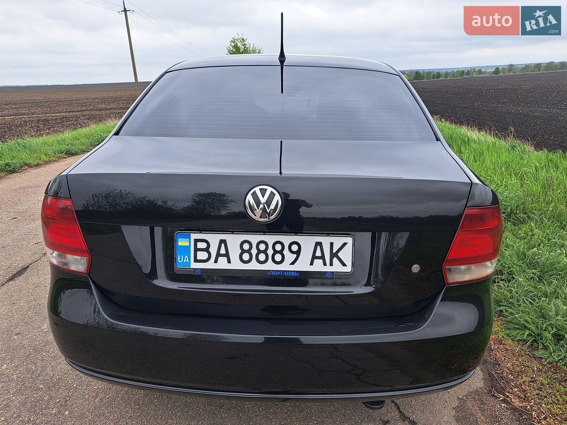 Volkswagen Polo 2012 VIN XW8ZZZ61ZDG003784 фото оголошення 5 з 16