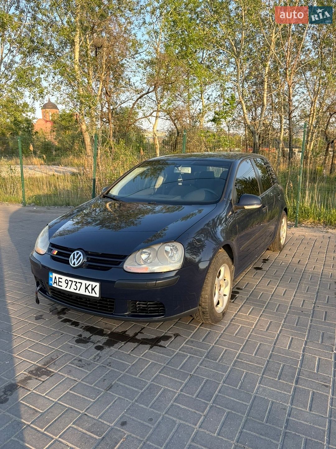 Volkswagen Golf 2004 VIN WVWZZZ1KZ4W051514 фото оголошення 2 з 13